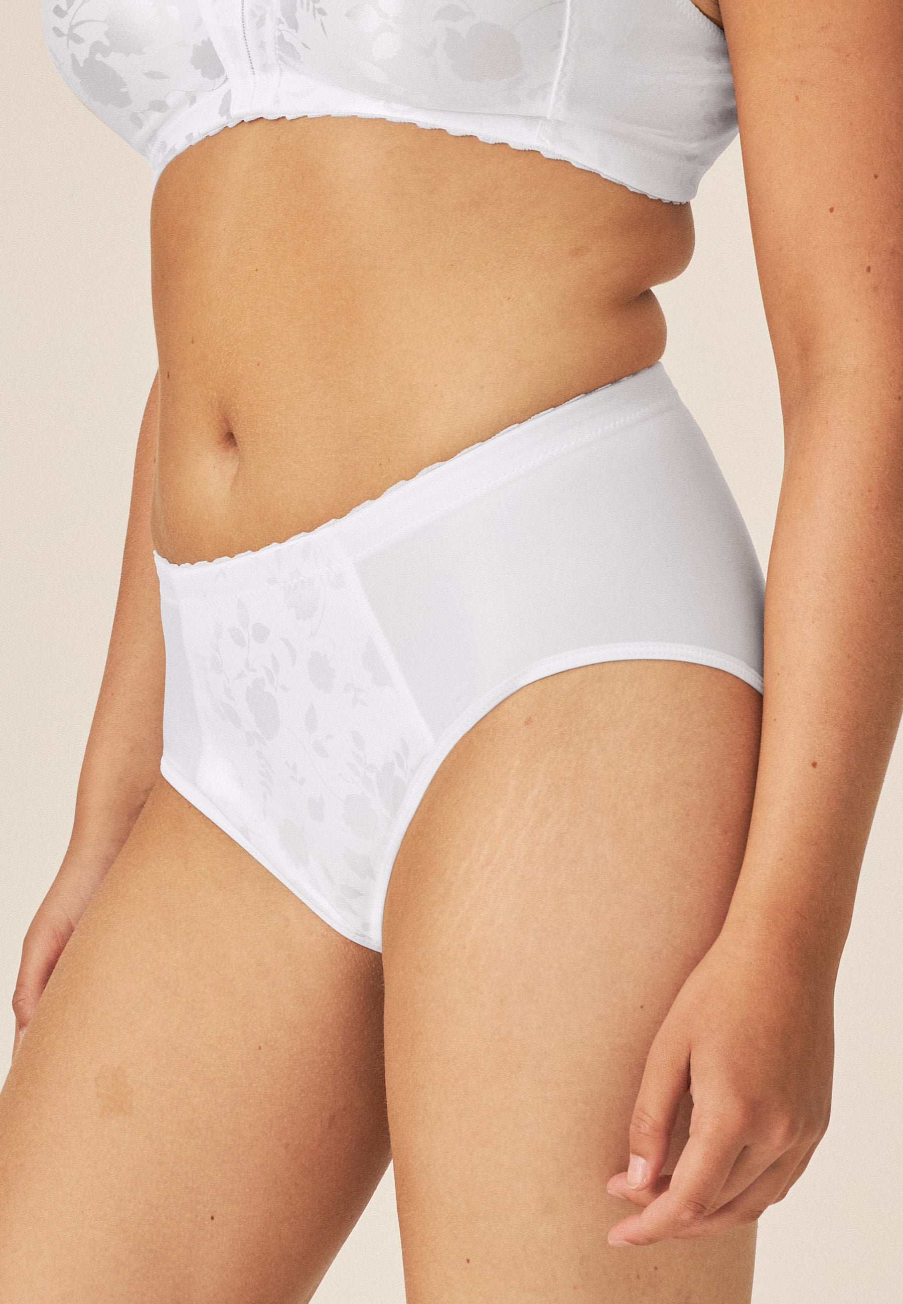 Naturana Minimizer Slip mit Blumenmuster Farbe Weiß Seitenansicht
