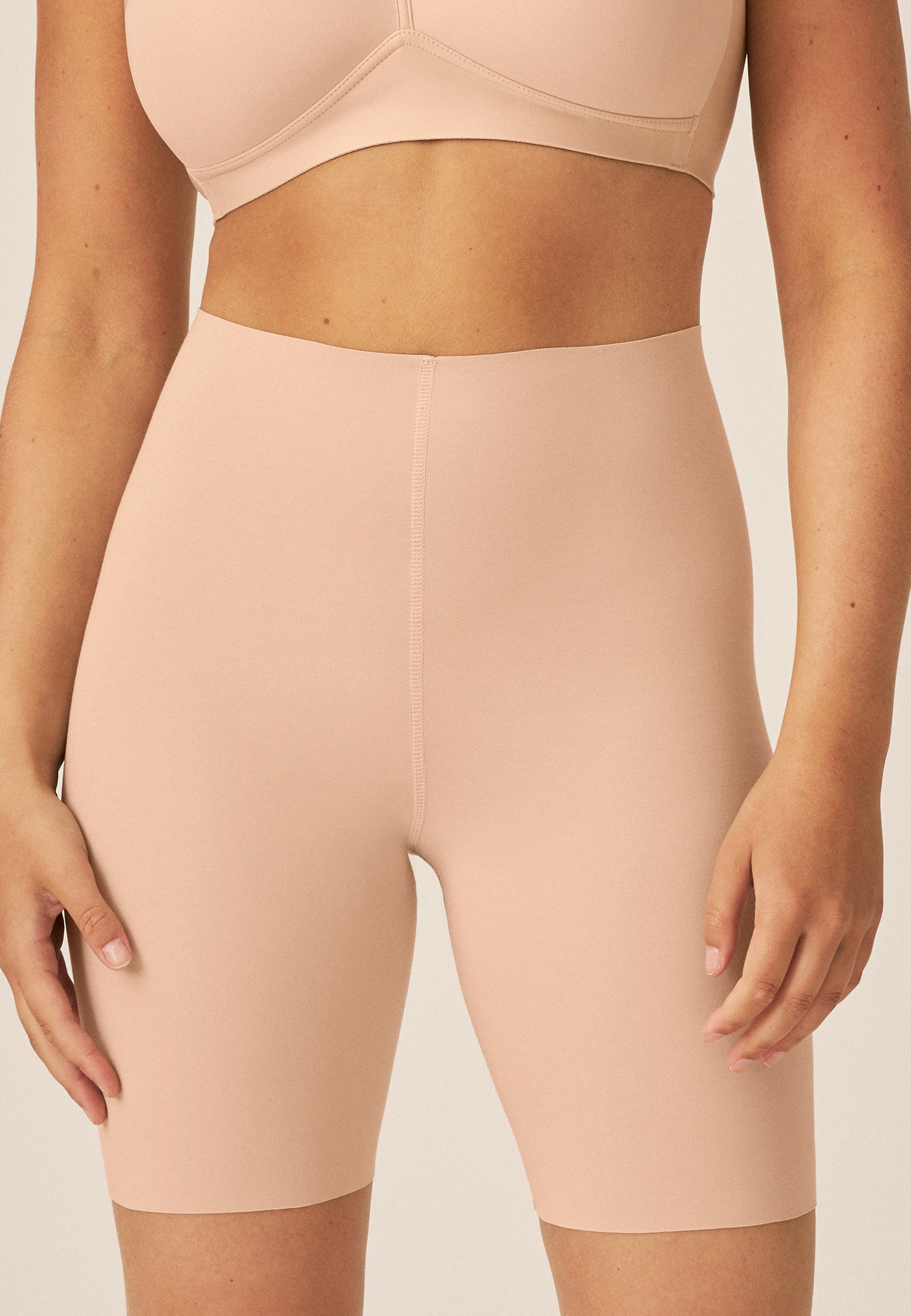 Naturana Baumwoll-Radlershort Cleancut Farbe Light Beige zweite Frontansicht