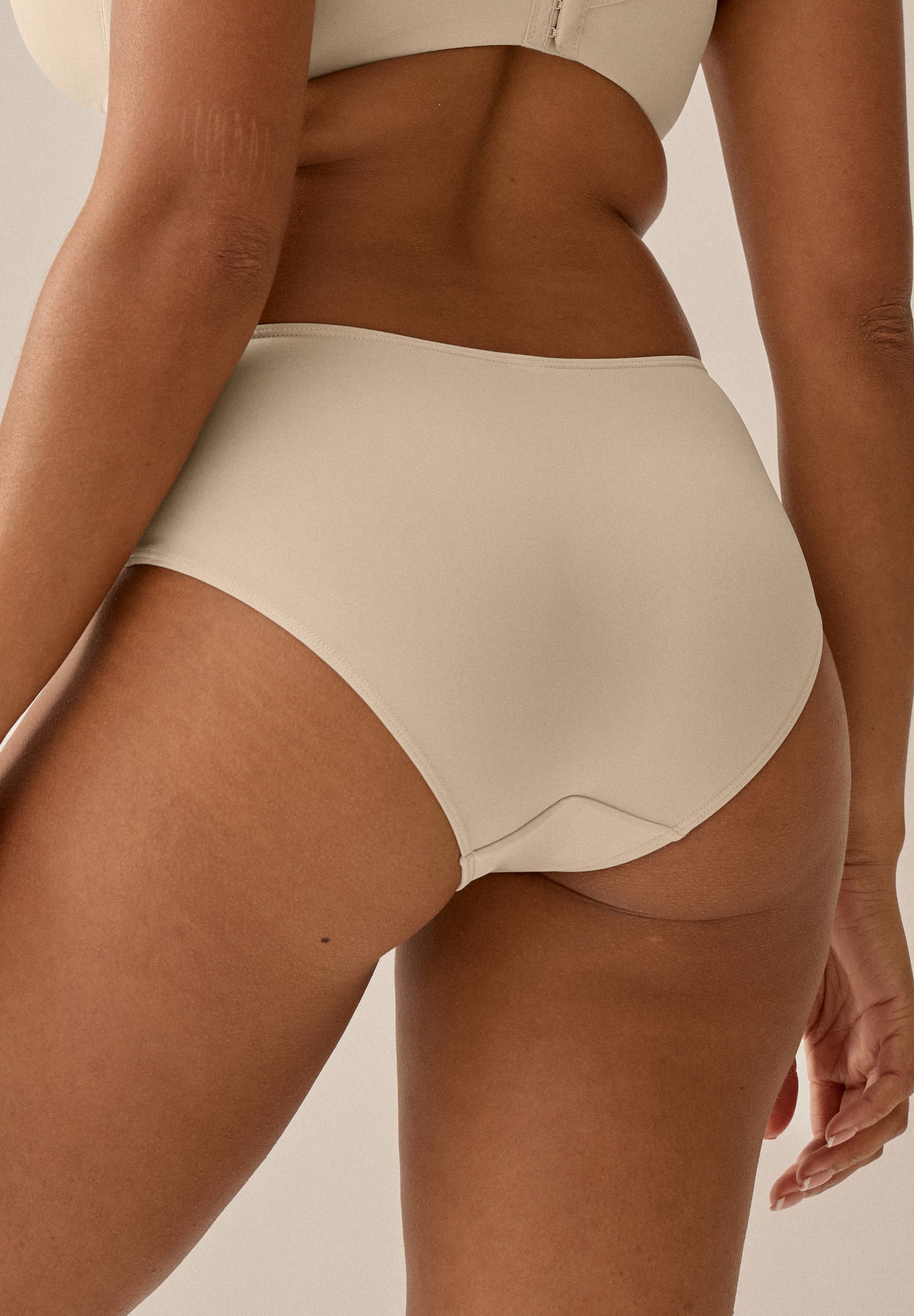 Softer Slip mit Glanzband Set - Light Beige