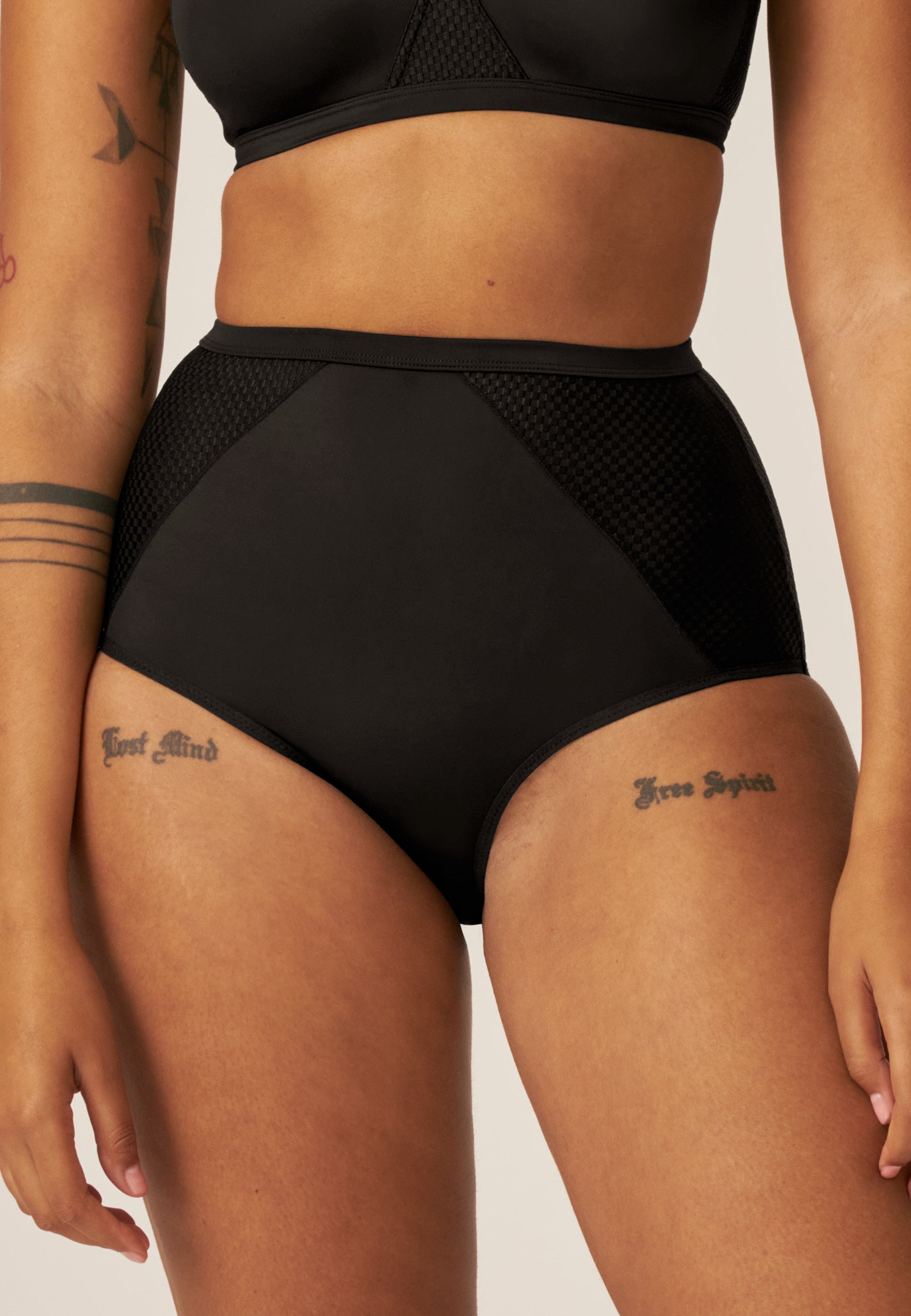 Naturana Comfort High Waist Slip Farbe Schwarz Frontansicht