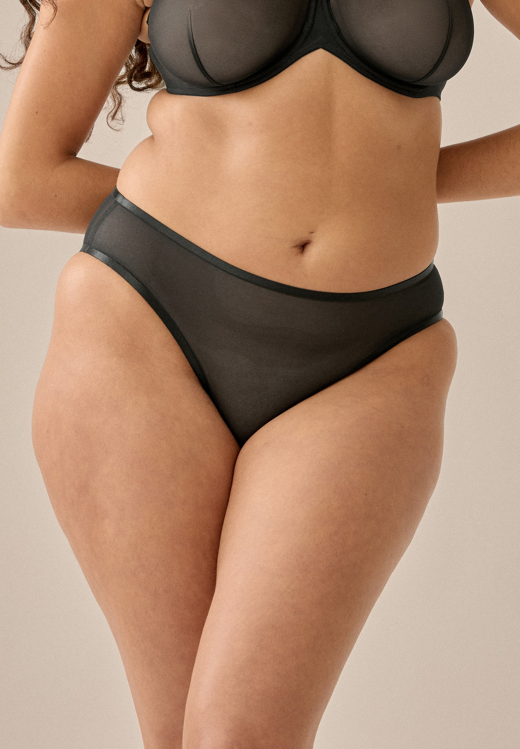 Sheer Mesh Slip - Schwarz