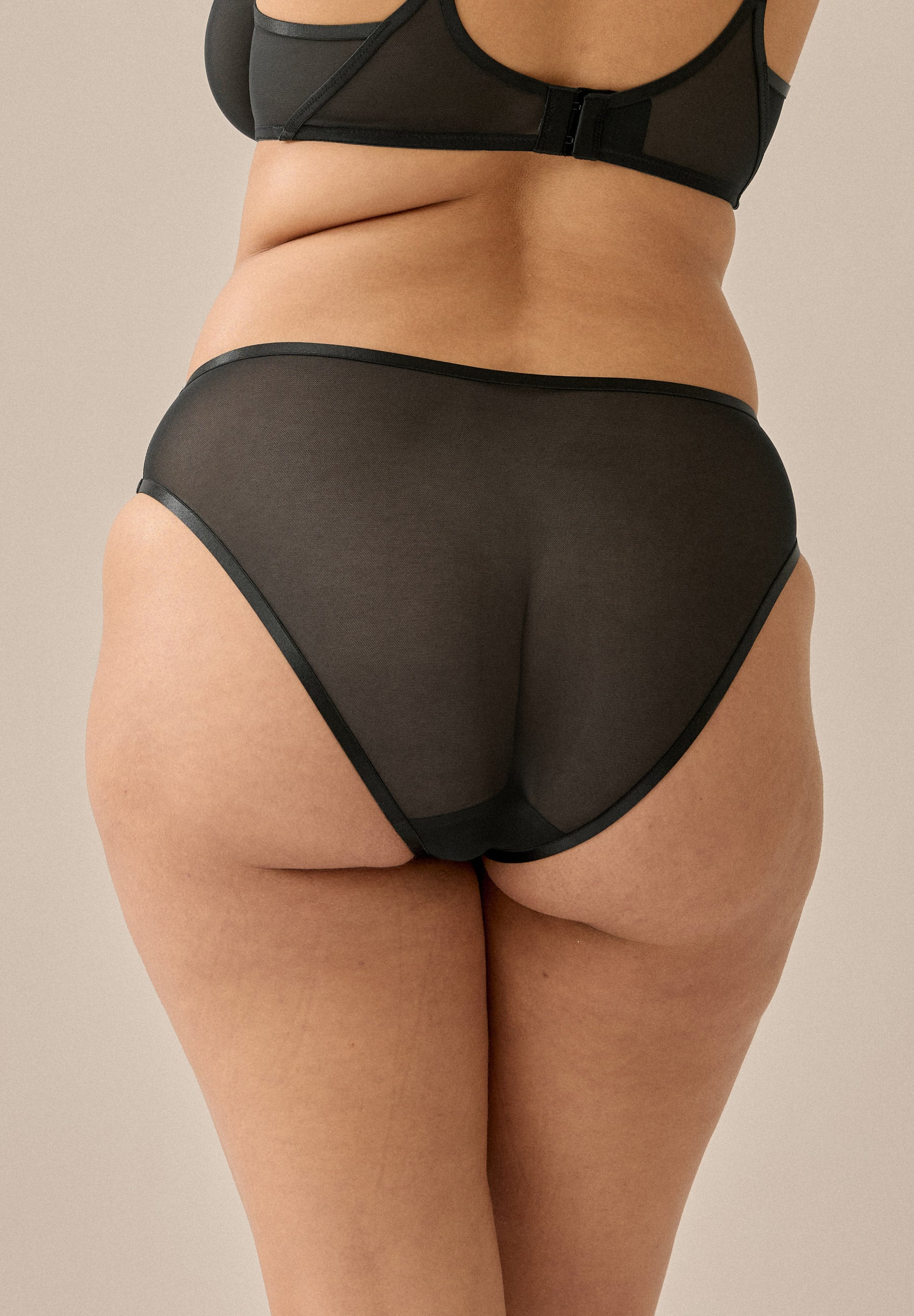 Sheer Mesh Slip - Schwarz