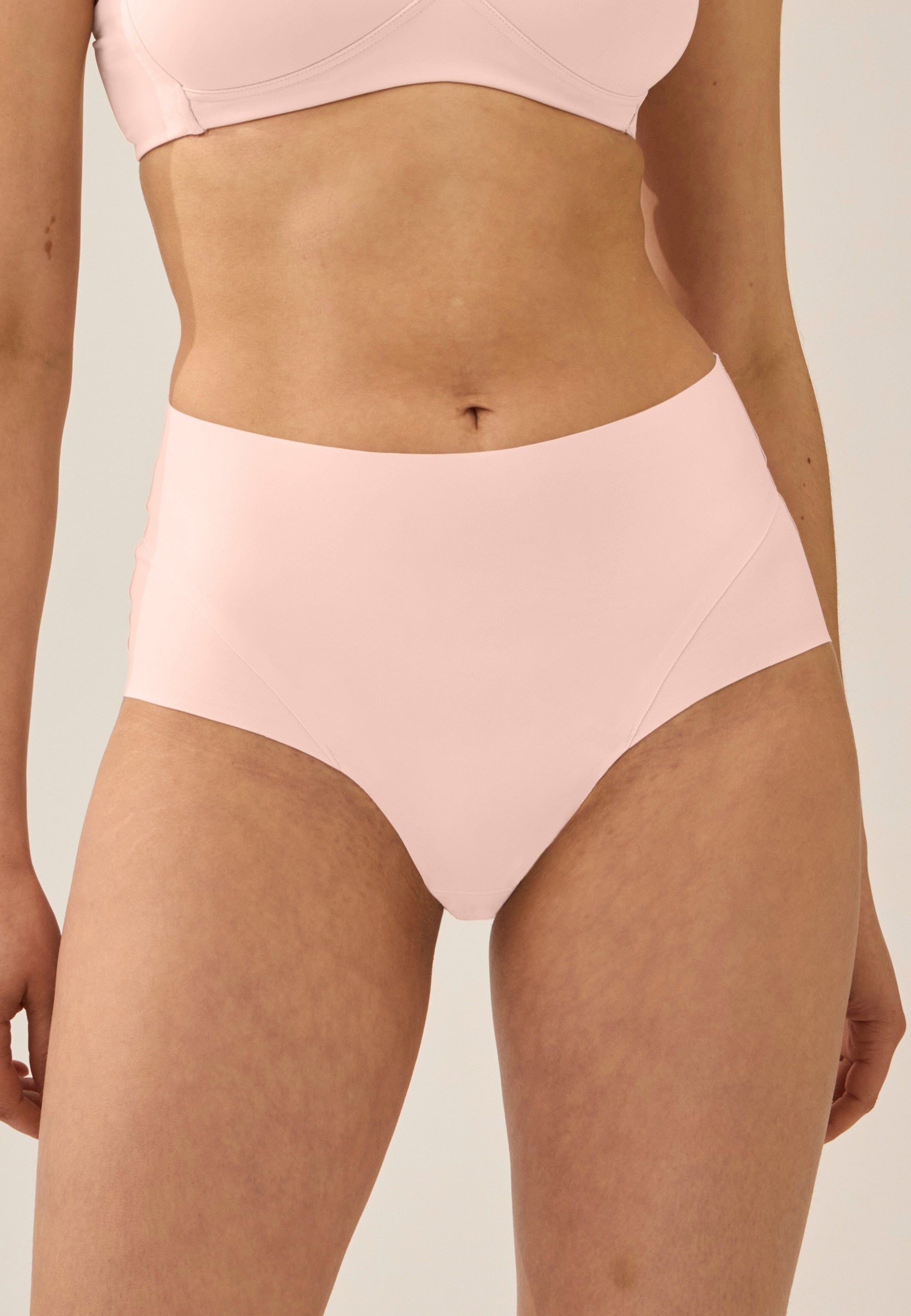 Naturana Naturana High Waist Slip mit leichtem Shape-Effekt Farbe Blush Frontansicht