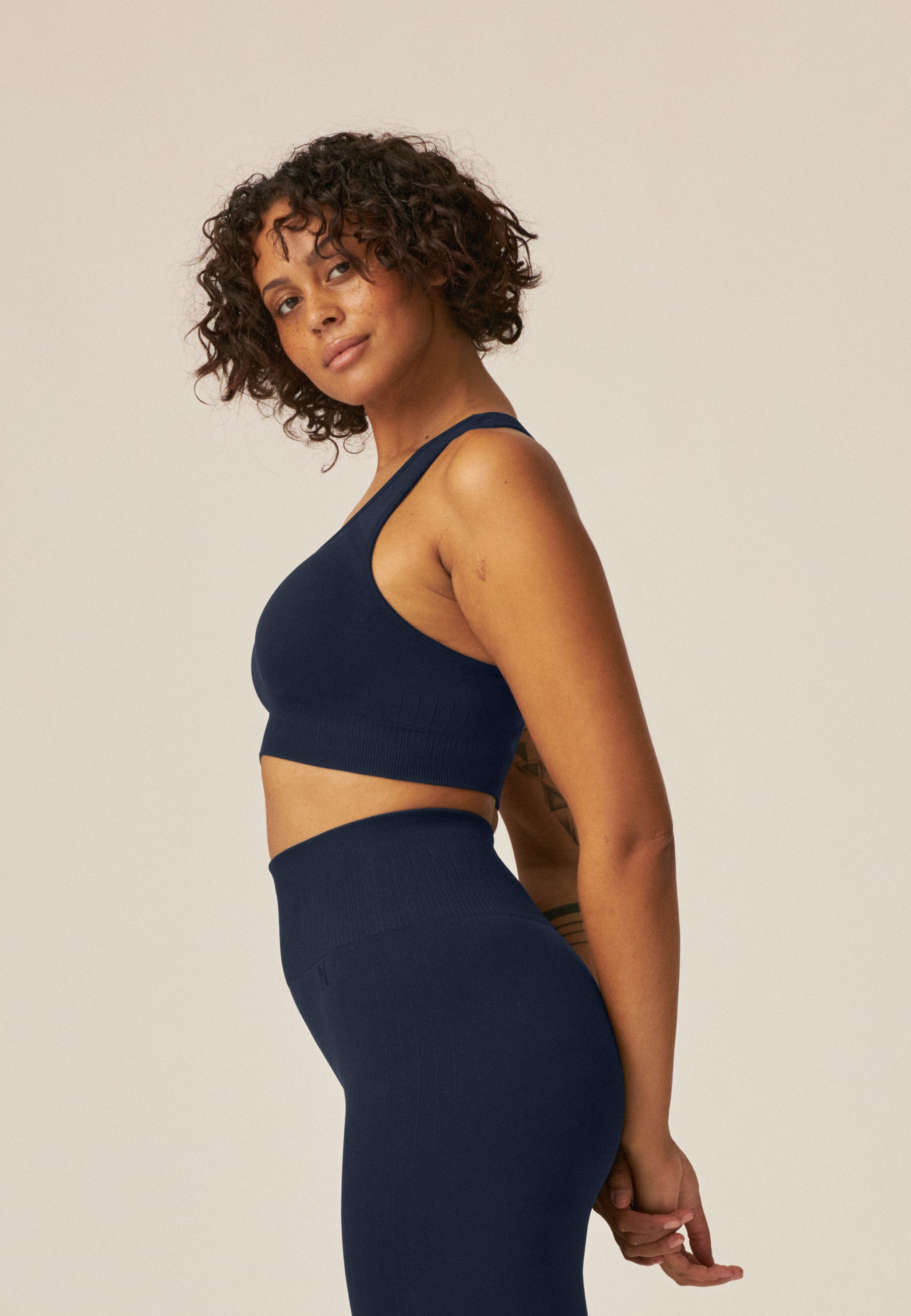 Naturana Sport Bustier Farbe Dark Blue Seitenansicht