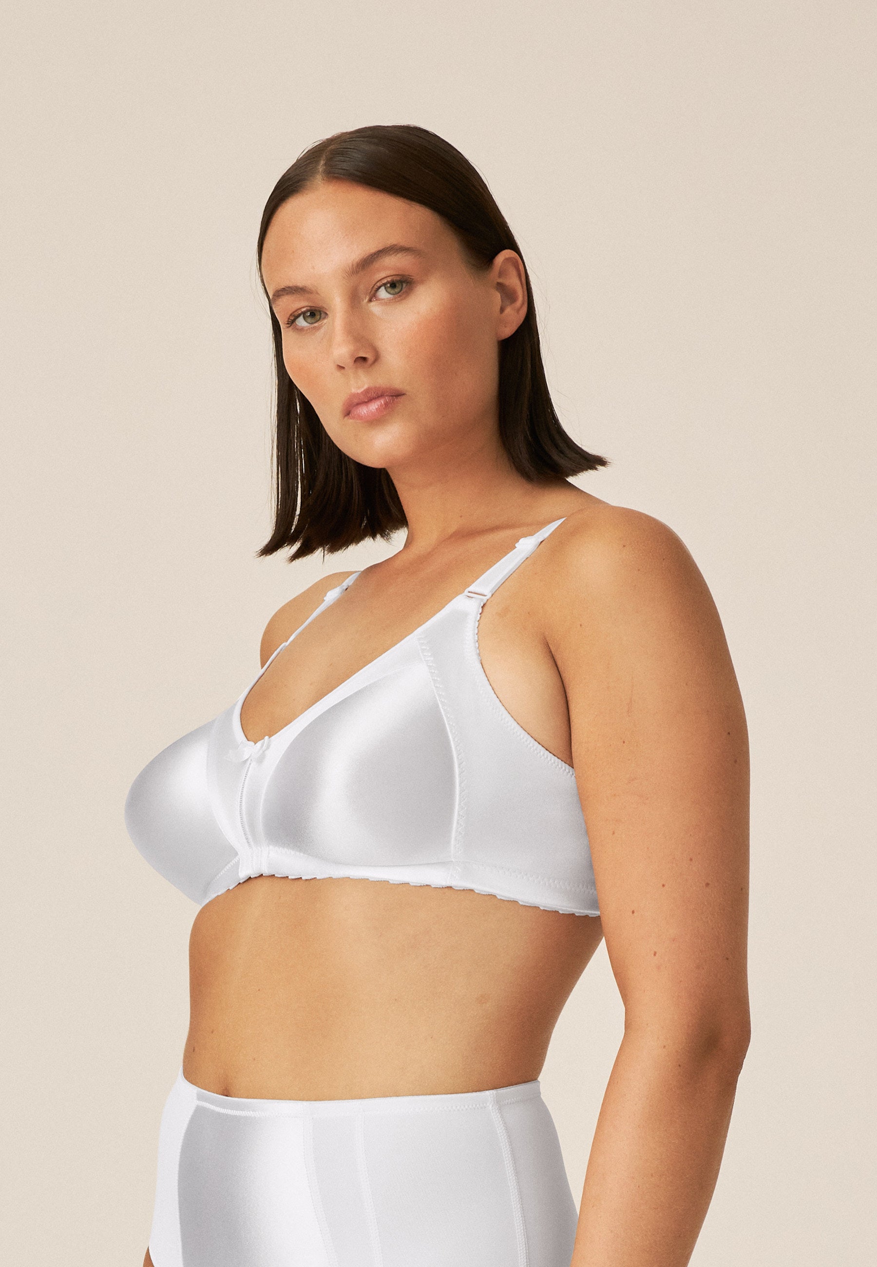 Naturana Minimizer Soft -BH Farbe Weiß Seitenansicht