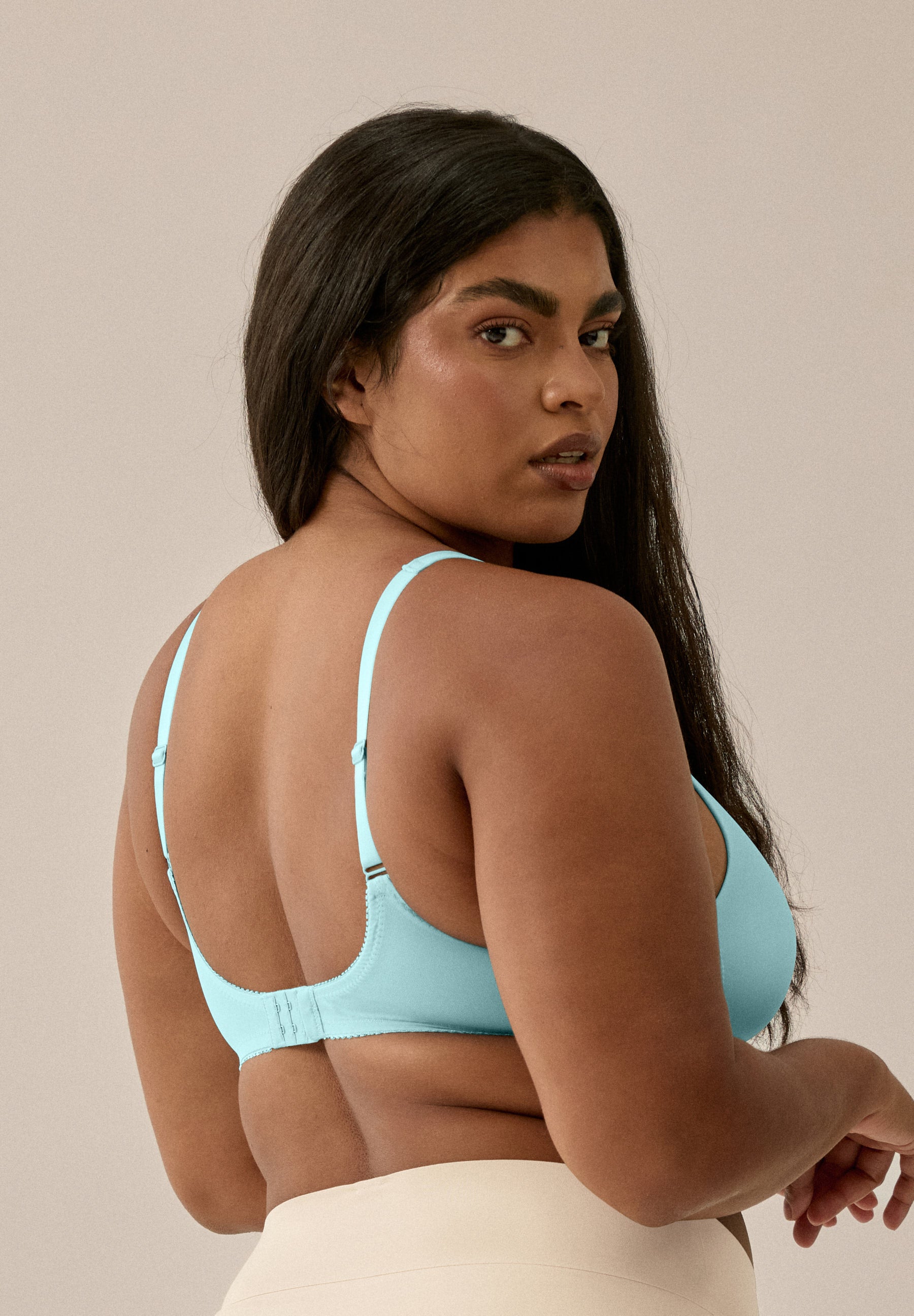 Soft-BH mit Schale und Entlastungsträgern - Aquamarine