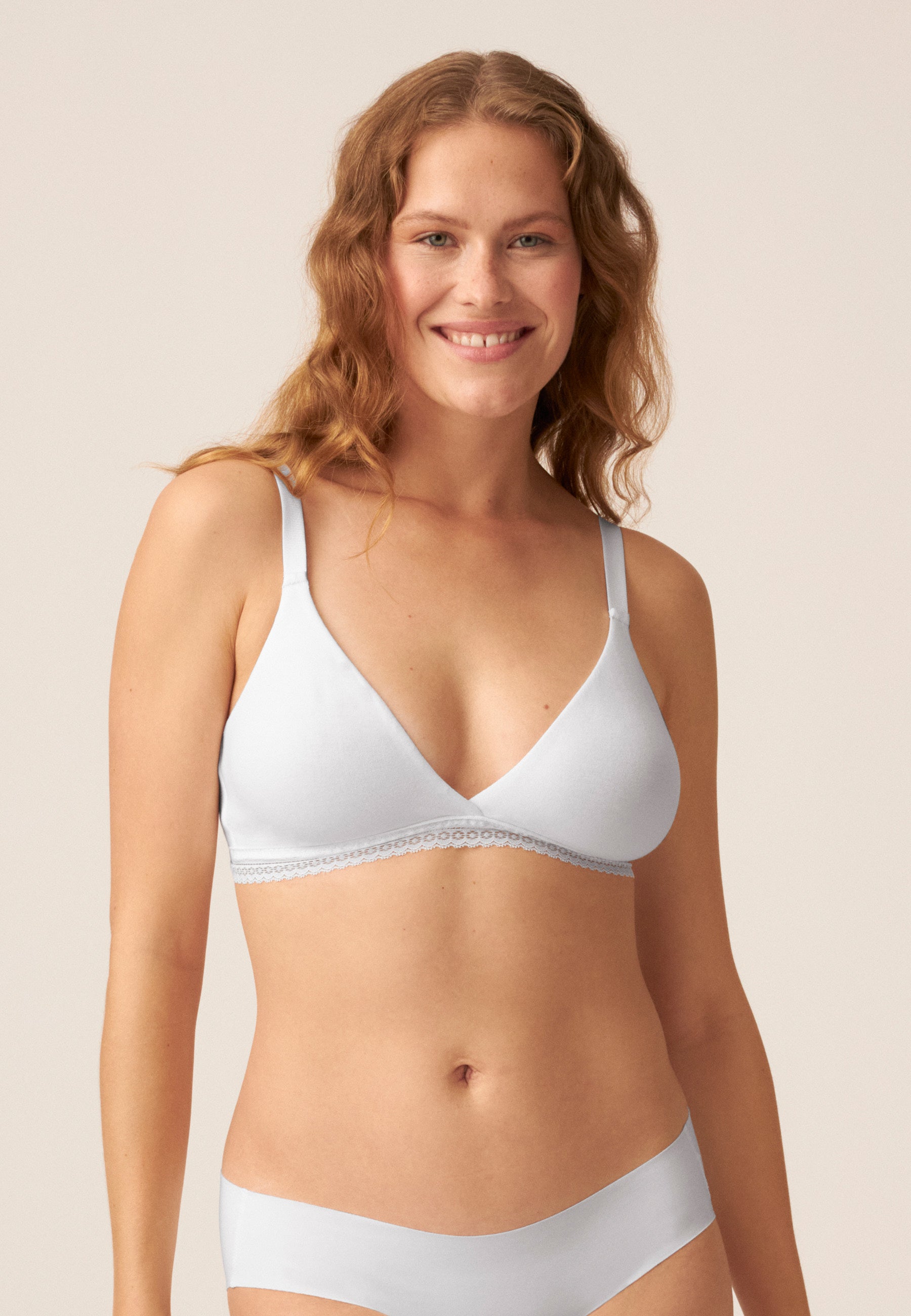 Soft-BH mit Spitzendetails aus Baumwolle