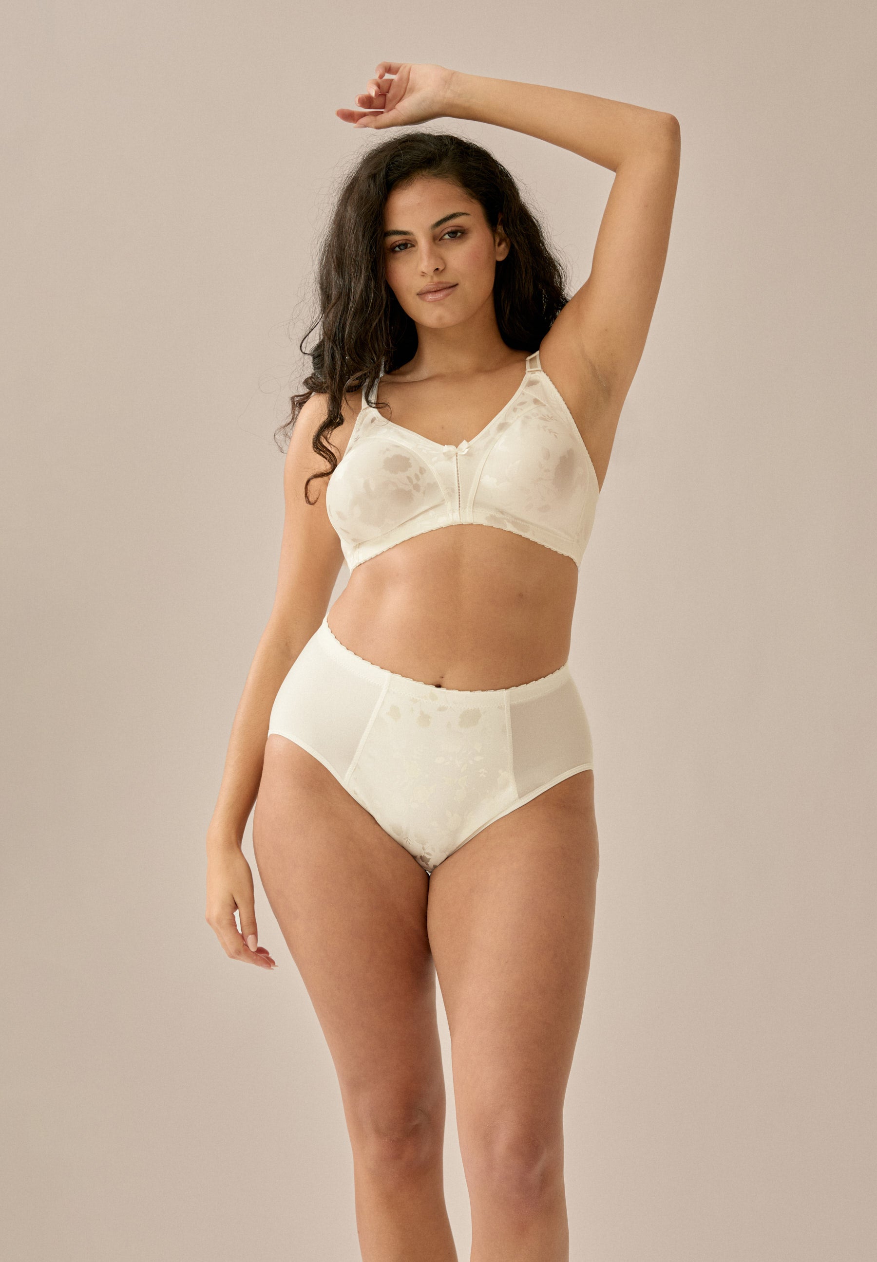 Minimizer Soft-BH in Blumenmuster - Champagner