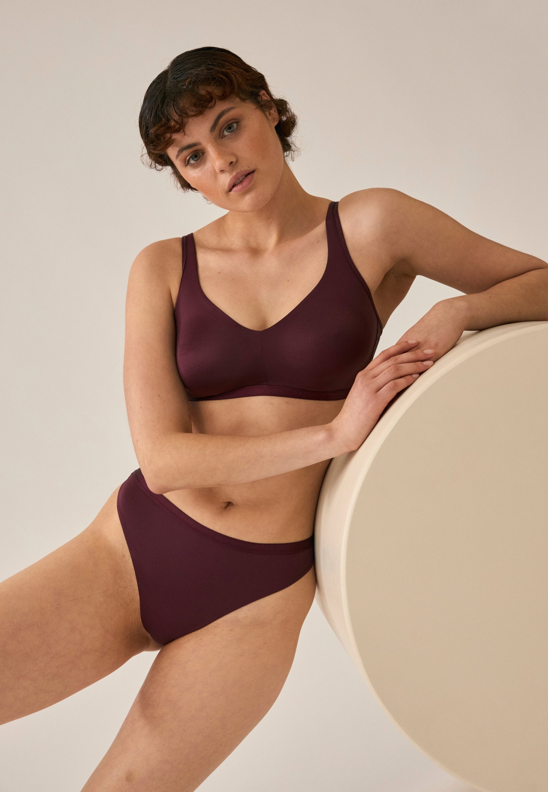 Molded Bra Without Underwire - Wine Tasting