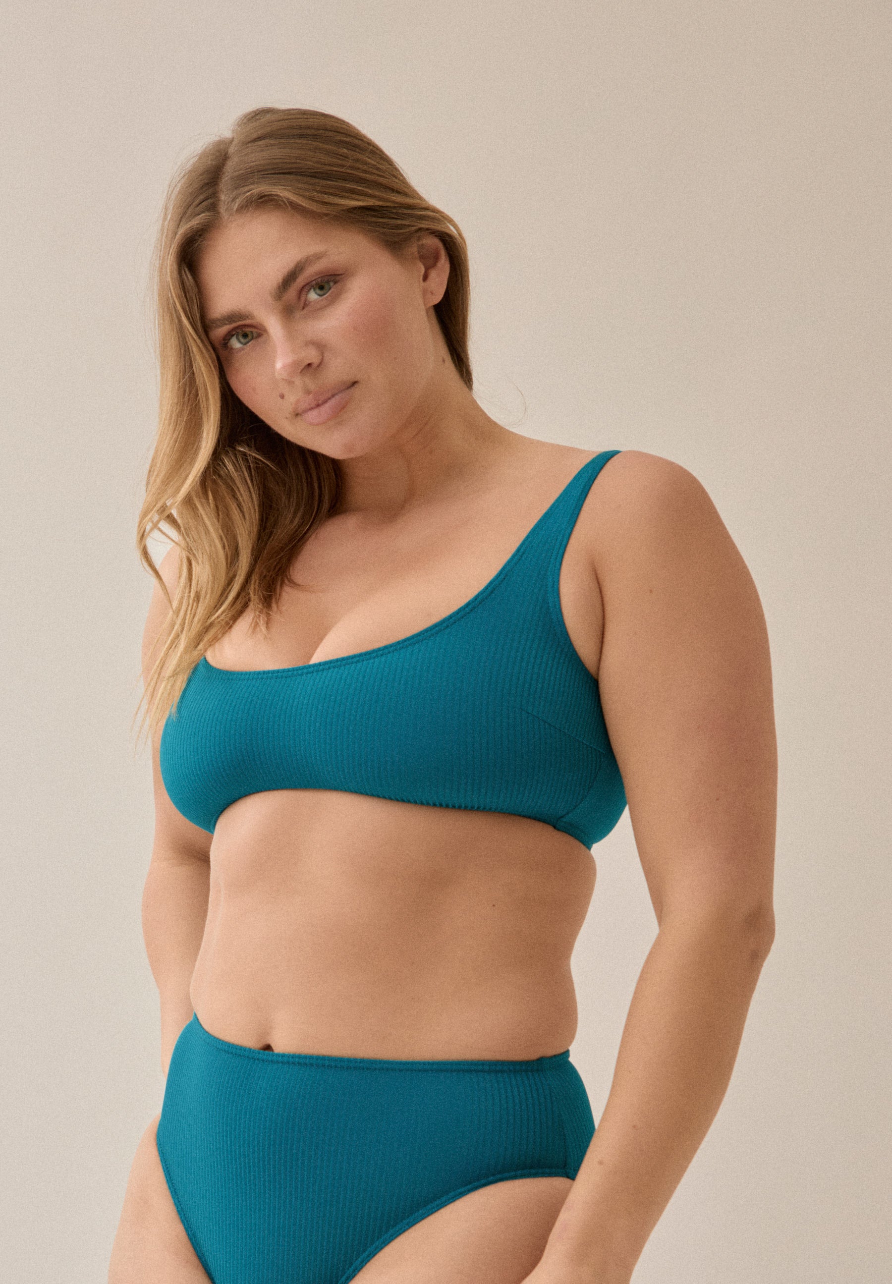 Bustier Bikini Top in Rippoptik - Lagoon