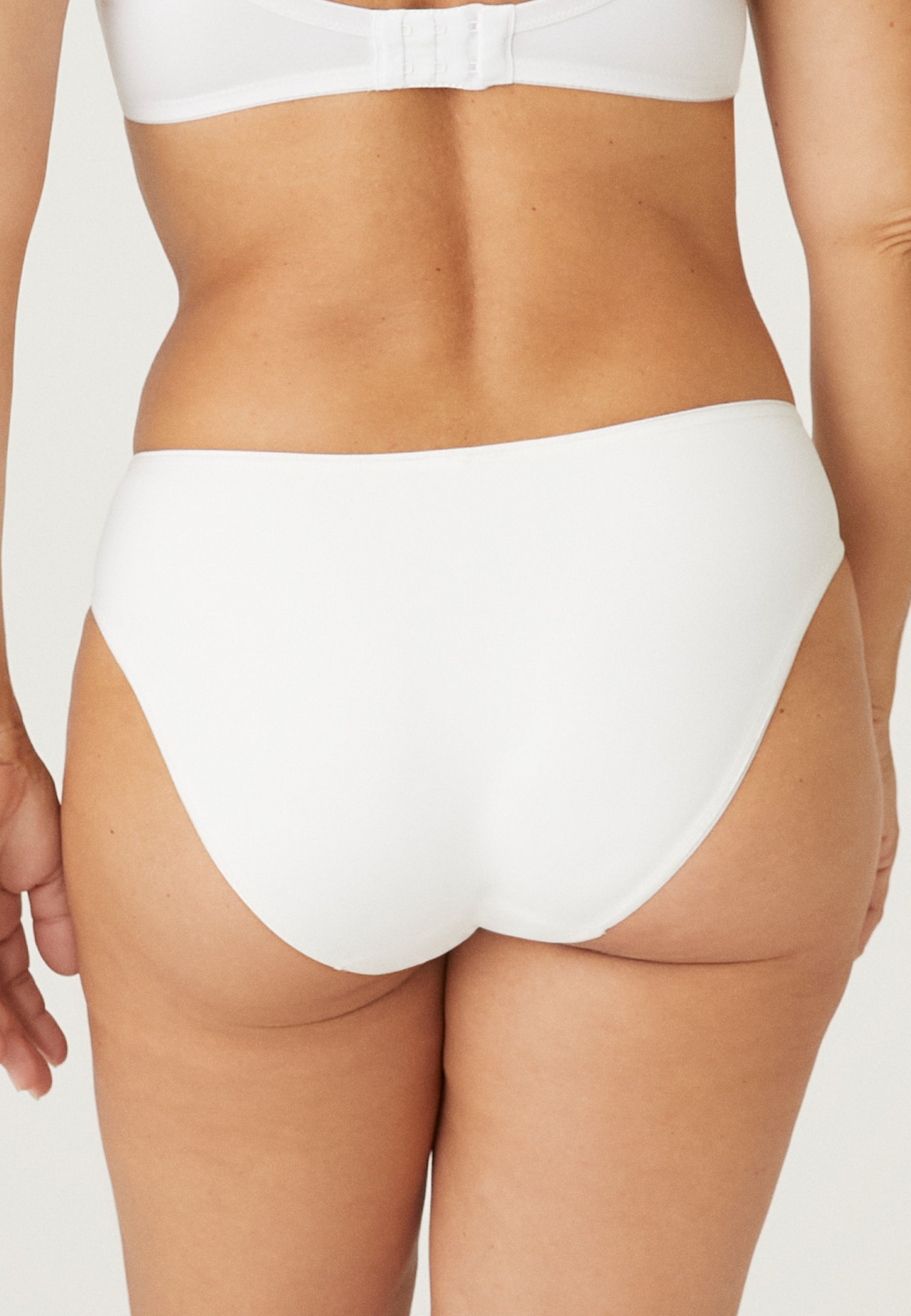 Briefs with Stripe Details IDAIA - White