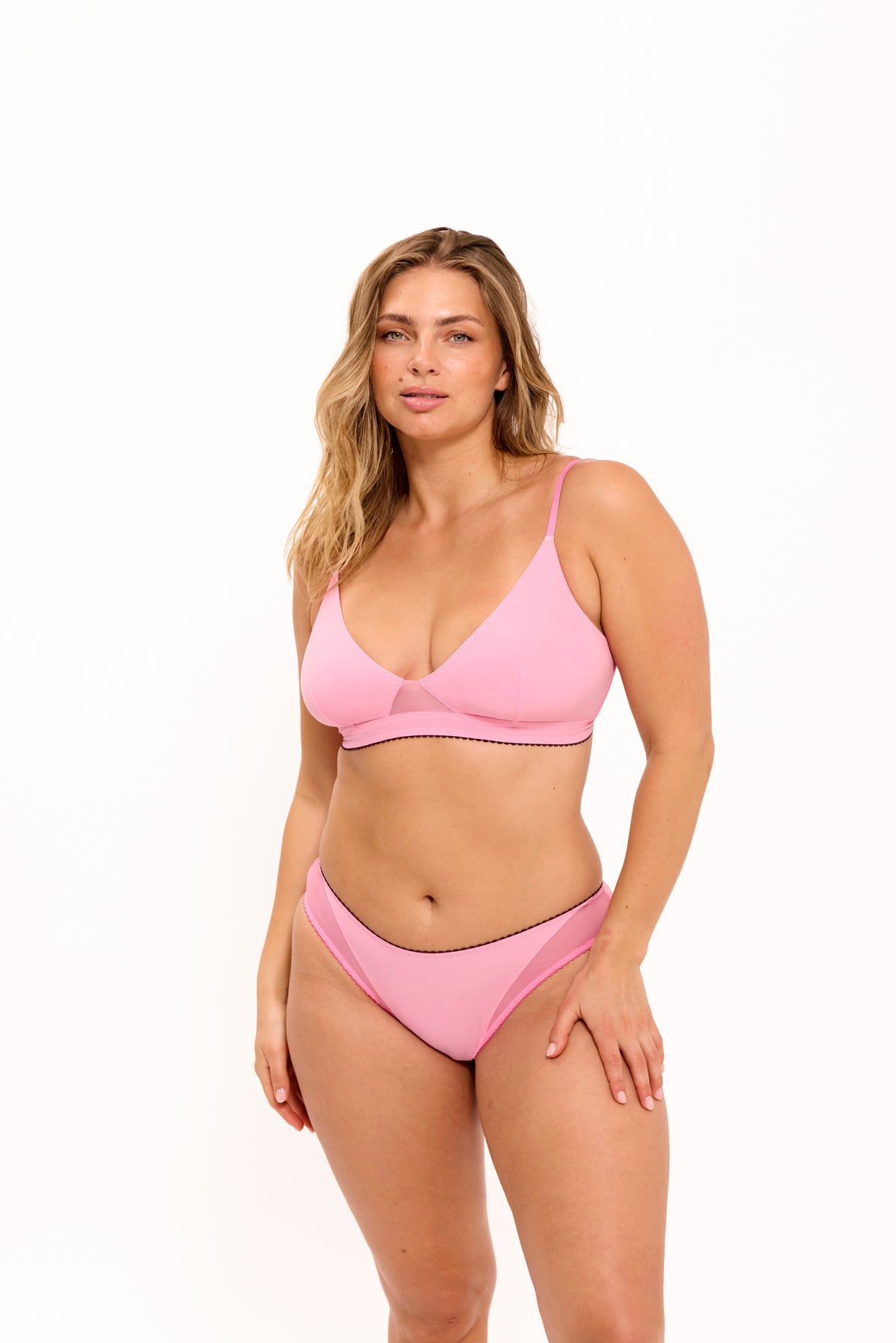 Sujetador Triangular sin aros NATURANA x Understatement - Rosa Chicle