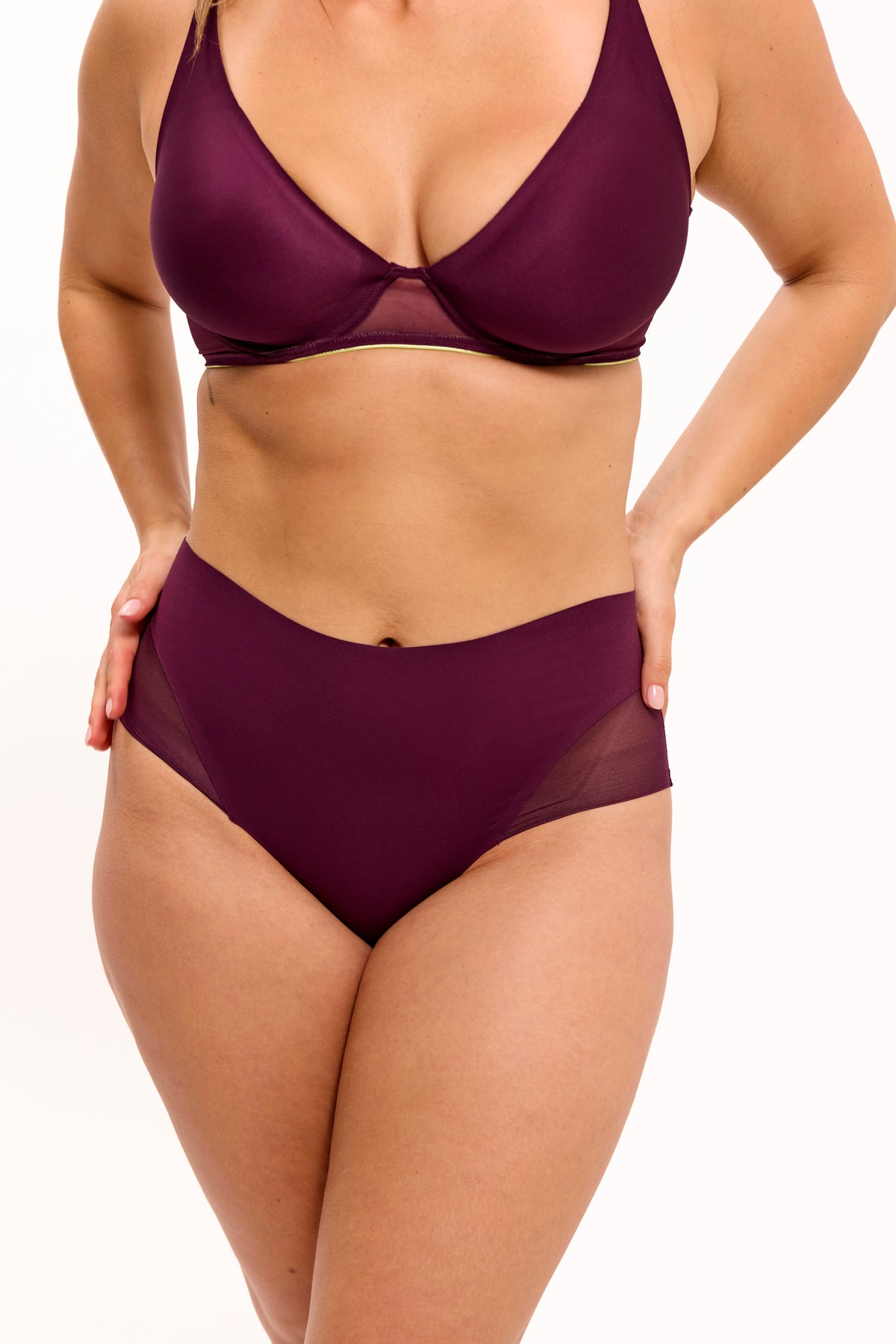 NATURANA x Understatement Bügel-BH Plunge - Plum