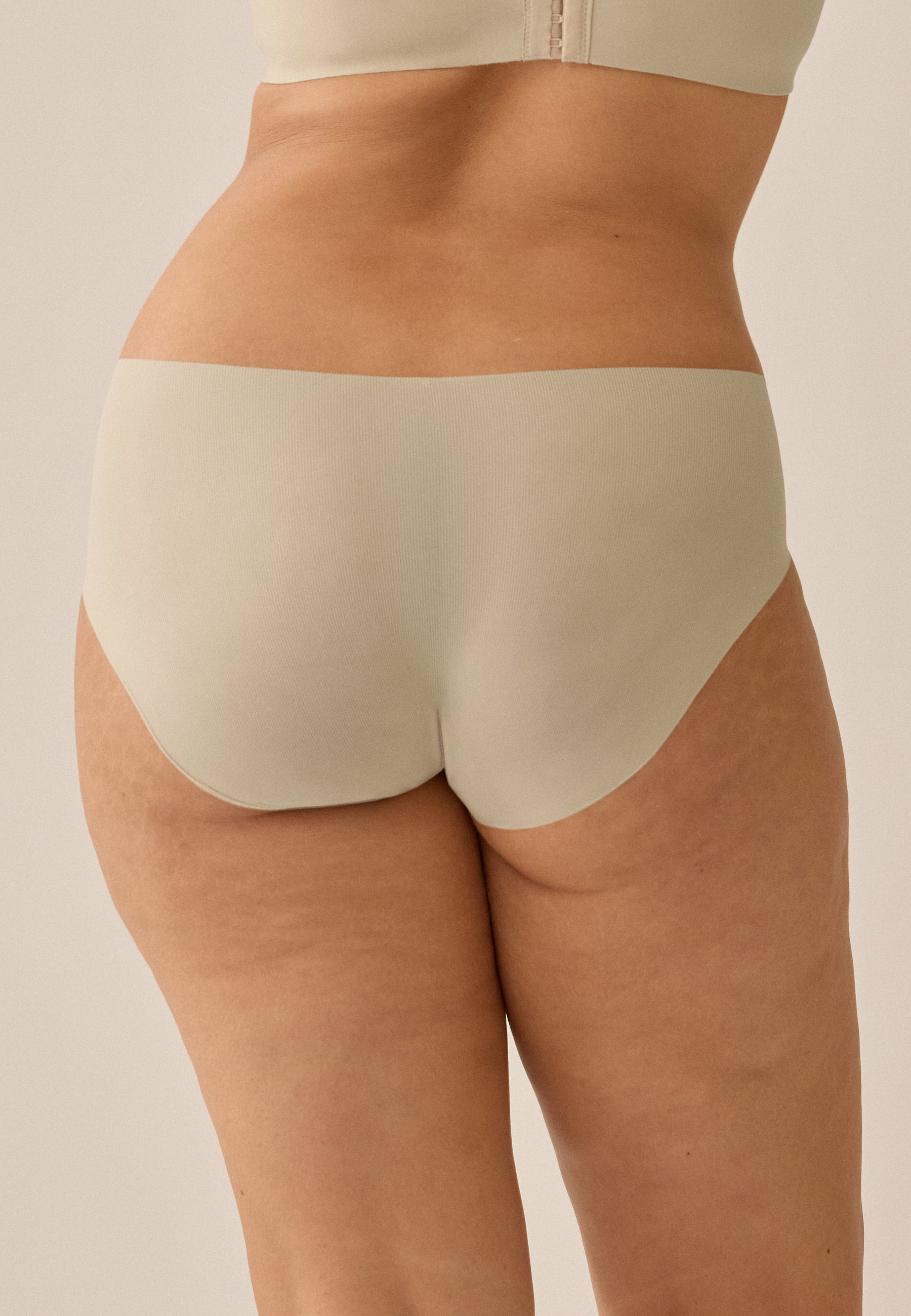 One Size Panty - Light Beige