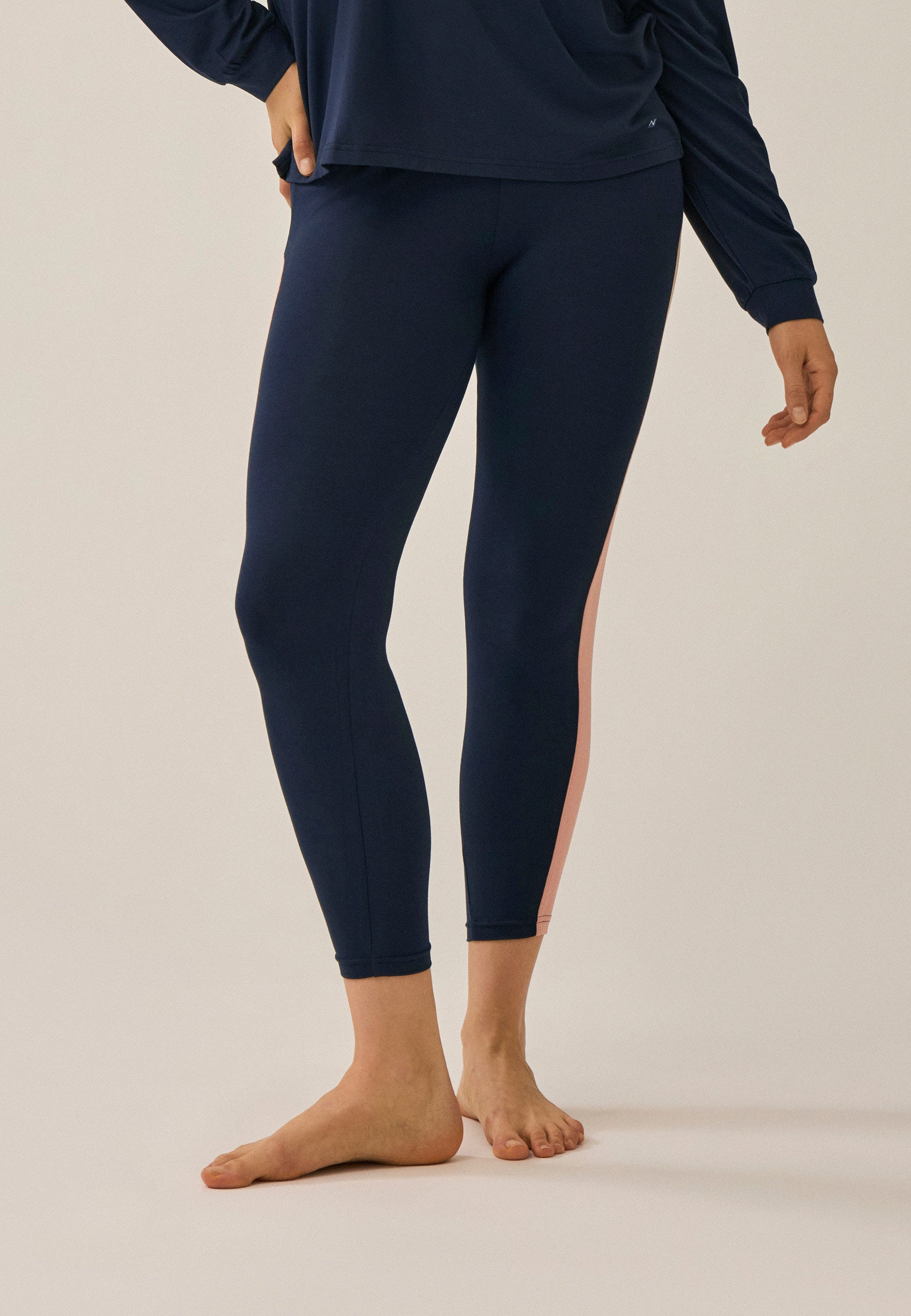 Leggings with Mesh Insert - Dark Blue