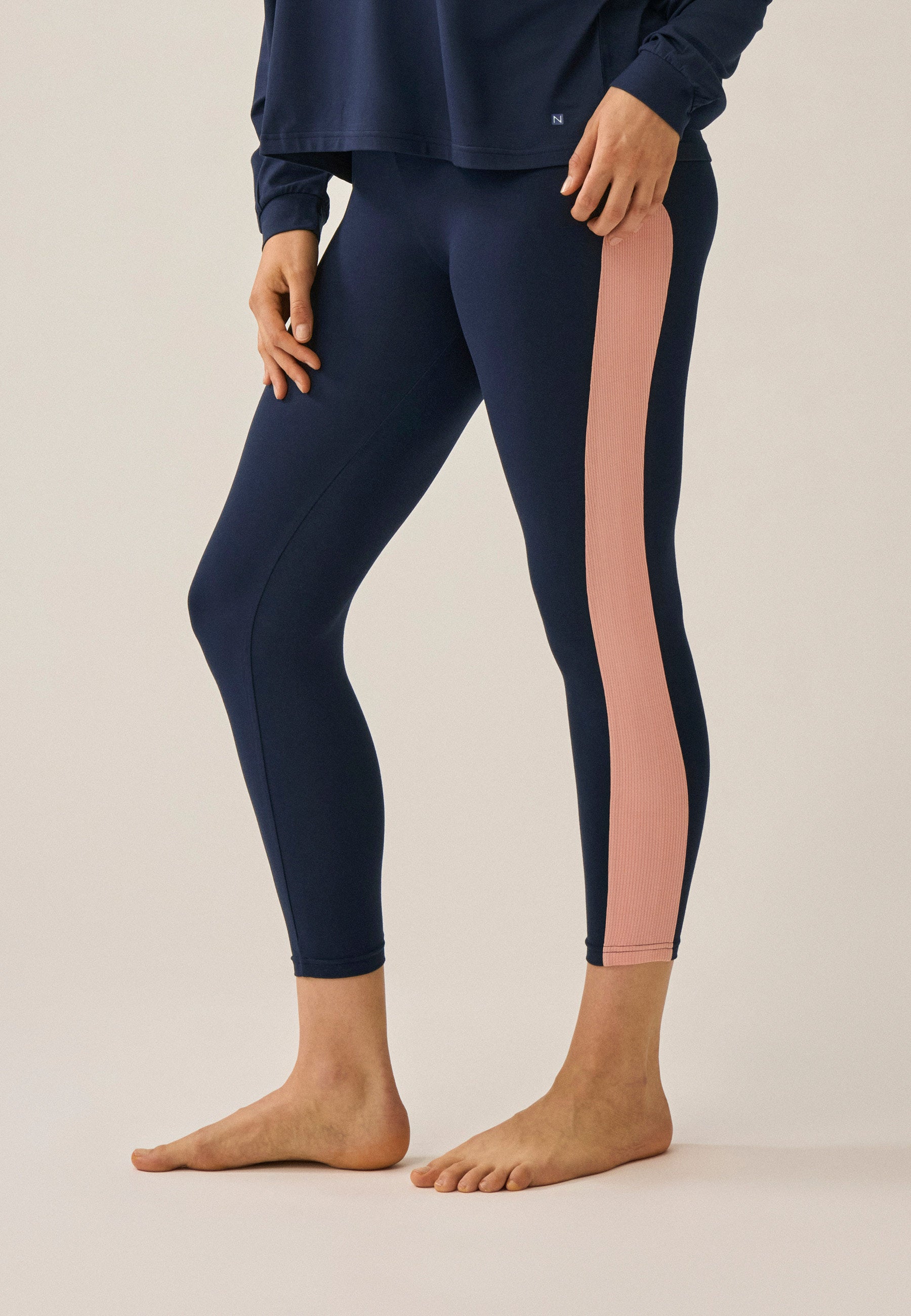 Leggings with Mesh Insert - Dark Blue