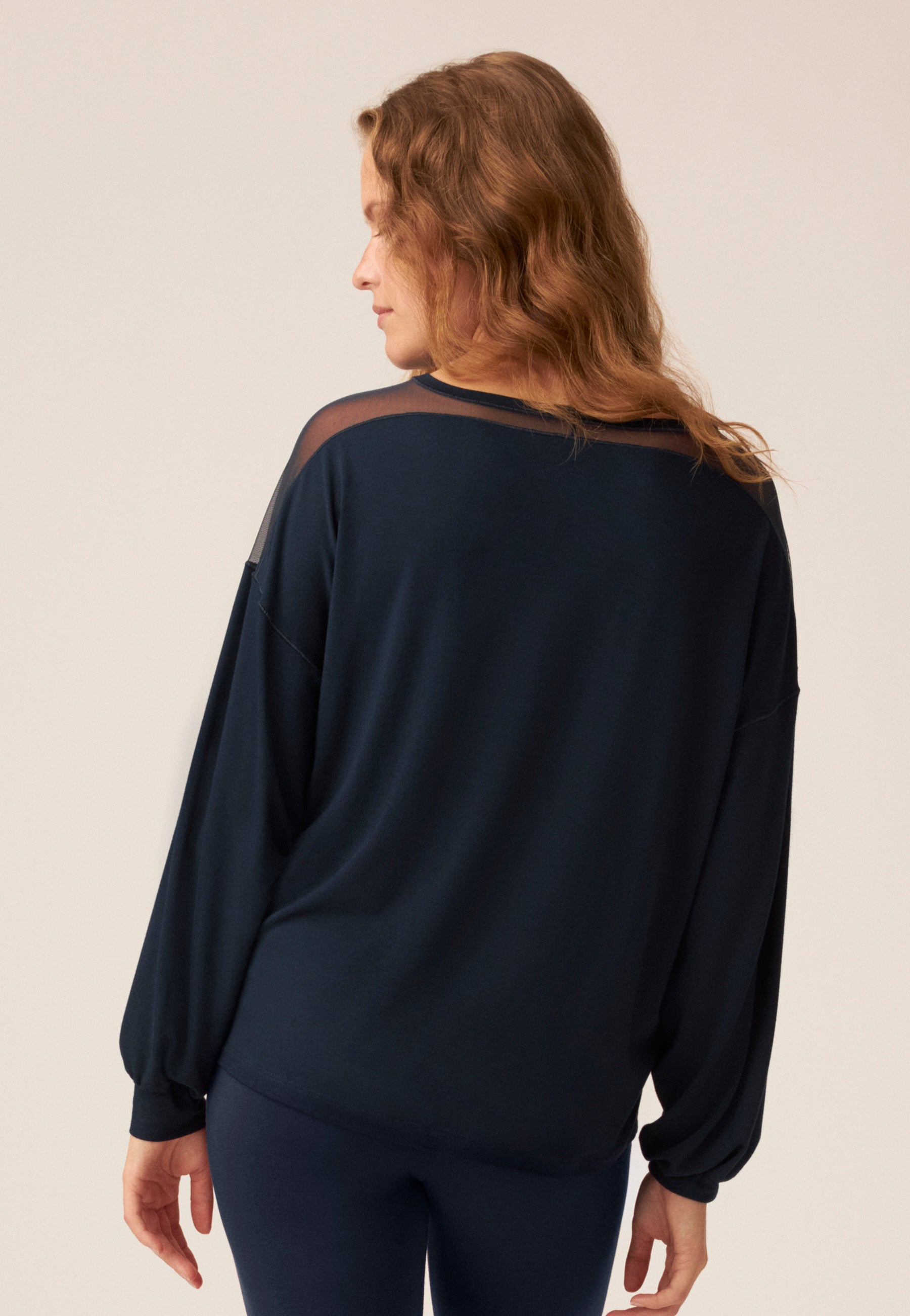 Camisa de manga larga con detalles de malla - Azul oscuro