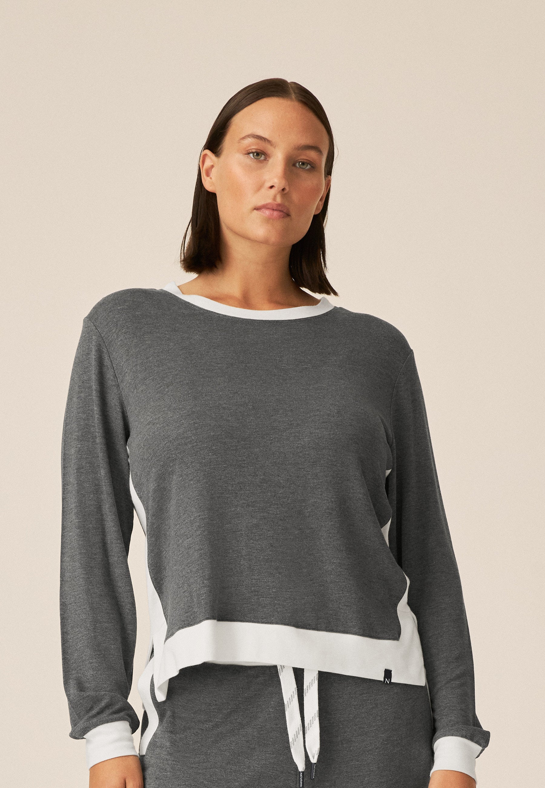 Long-sleeved shirt with a round neckline - Anthracite Melange