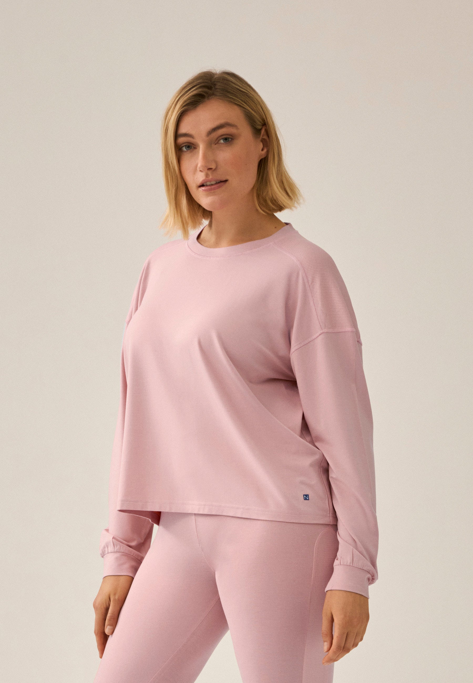 Long-Sleeve T-Shirt with Mesh Insert - Pink Rose