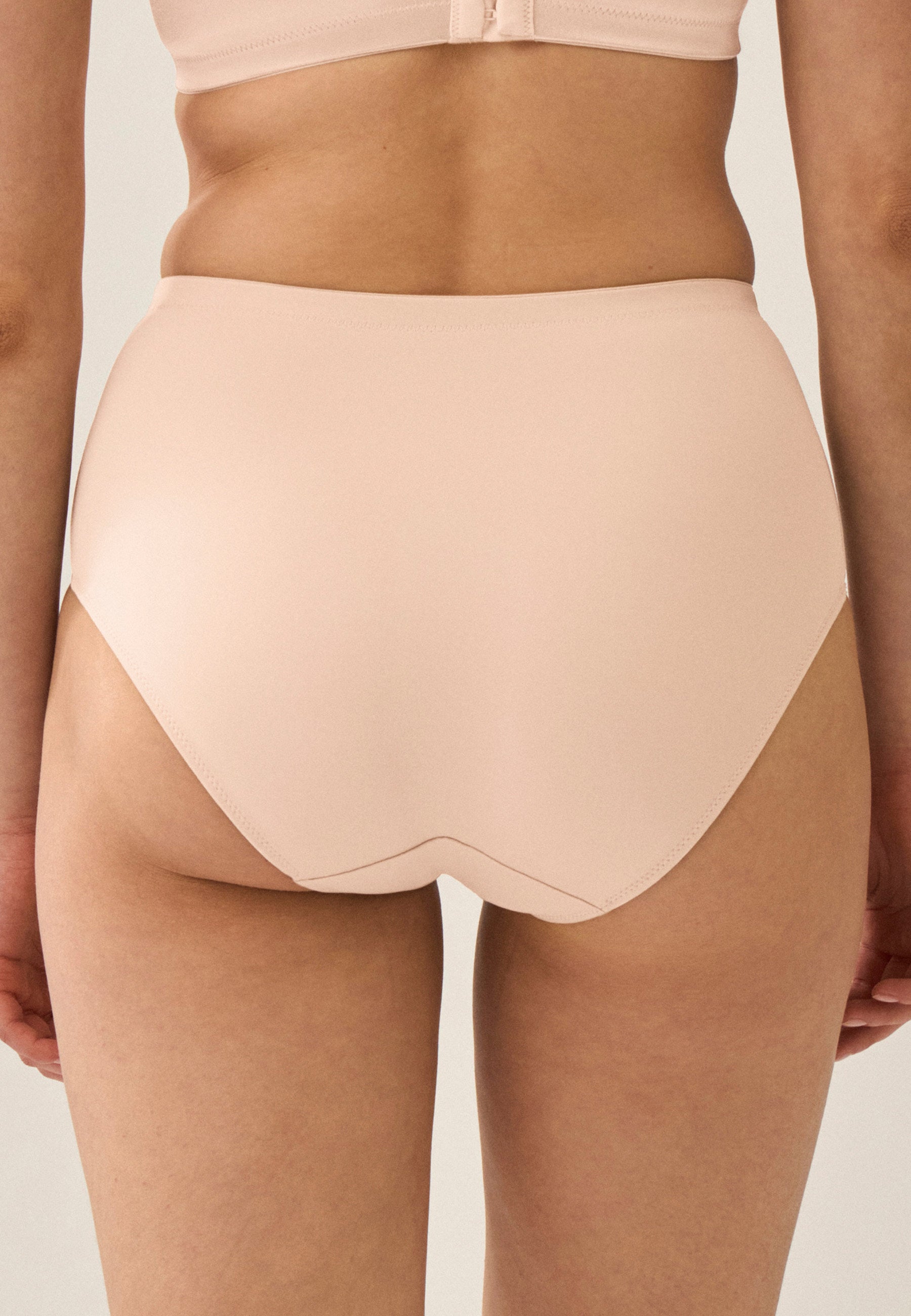 Curve Hugger High-Waist Briefs - Light Beige