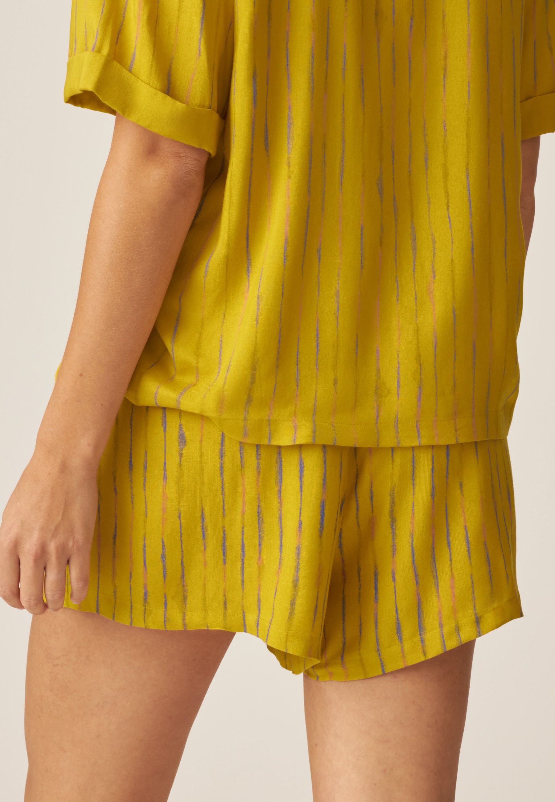Lightweight Shorts - Summer Break - Golden Olive Print