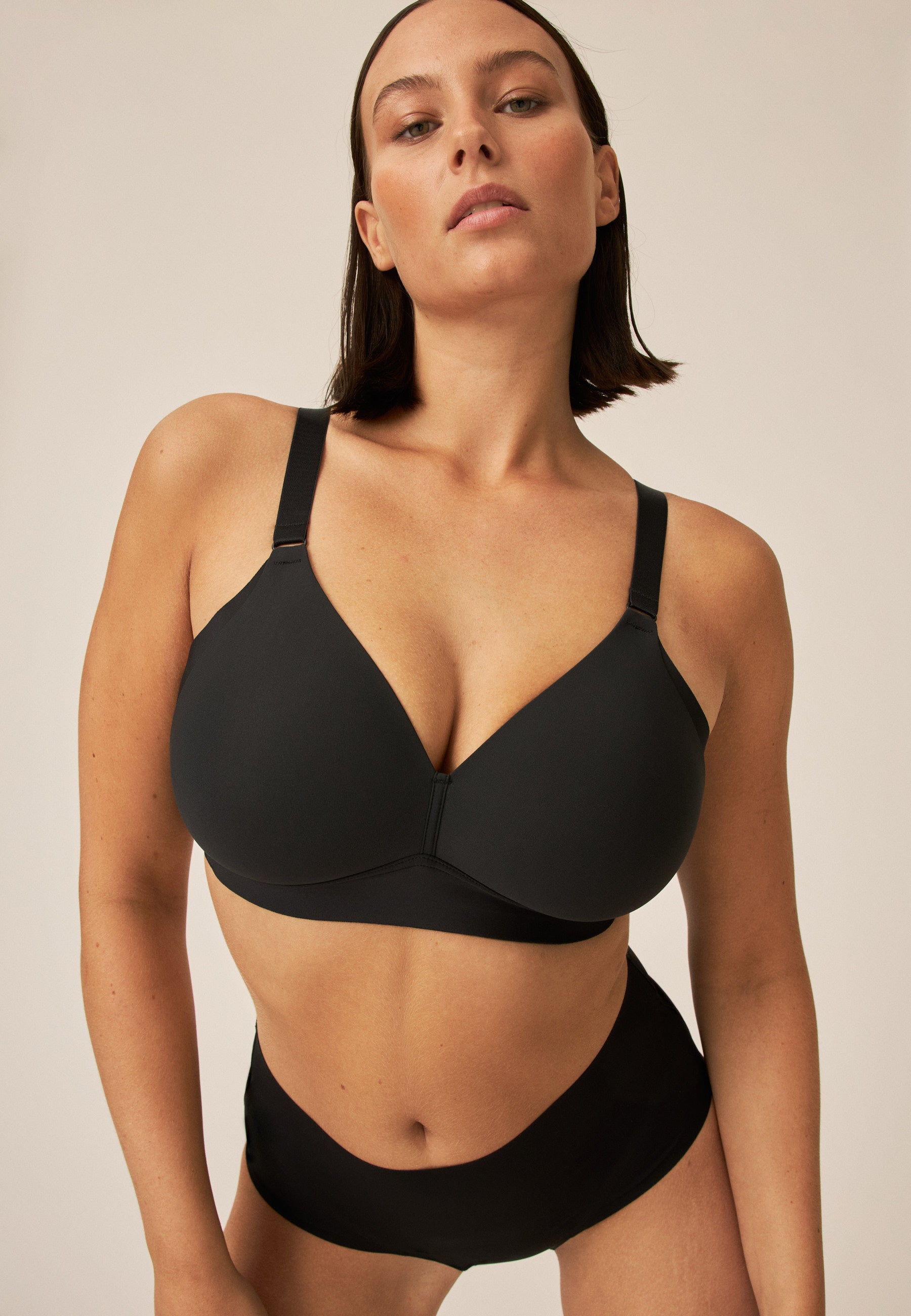 Side Smoothing Soft Cup Wireless Padded Bra