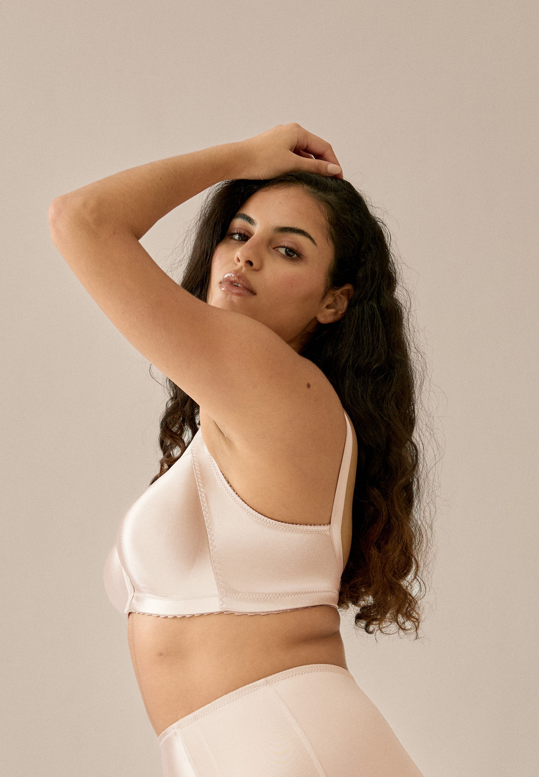 Minimizer Soft Bra - Light Beige
