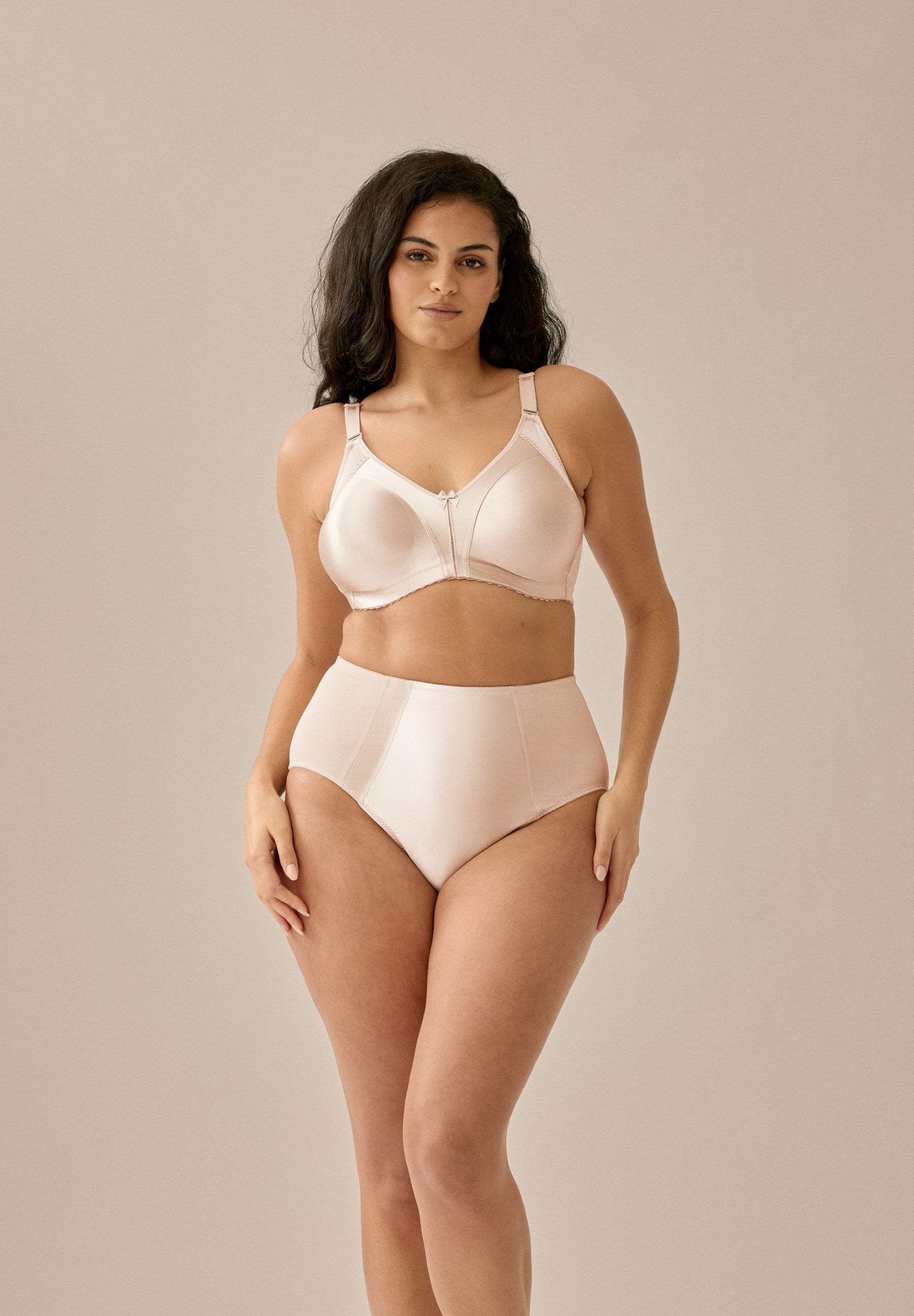 Minimizer Soft Bra - Light Beige