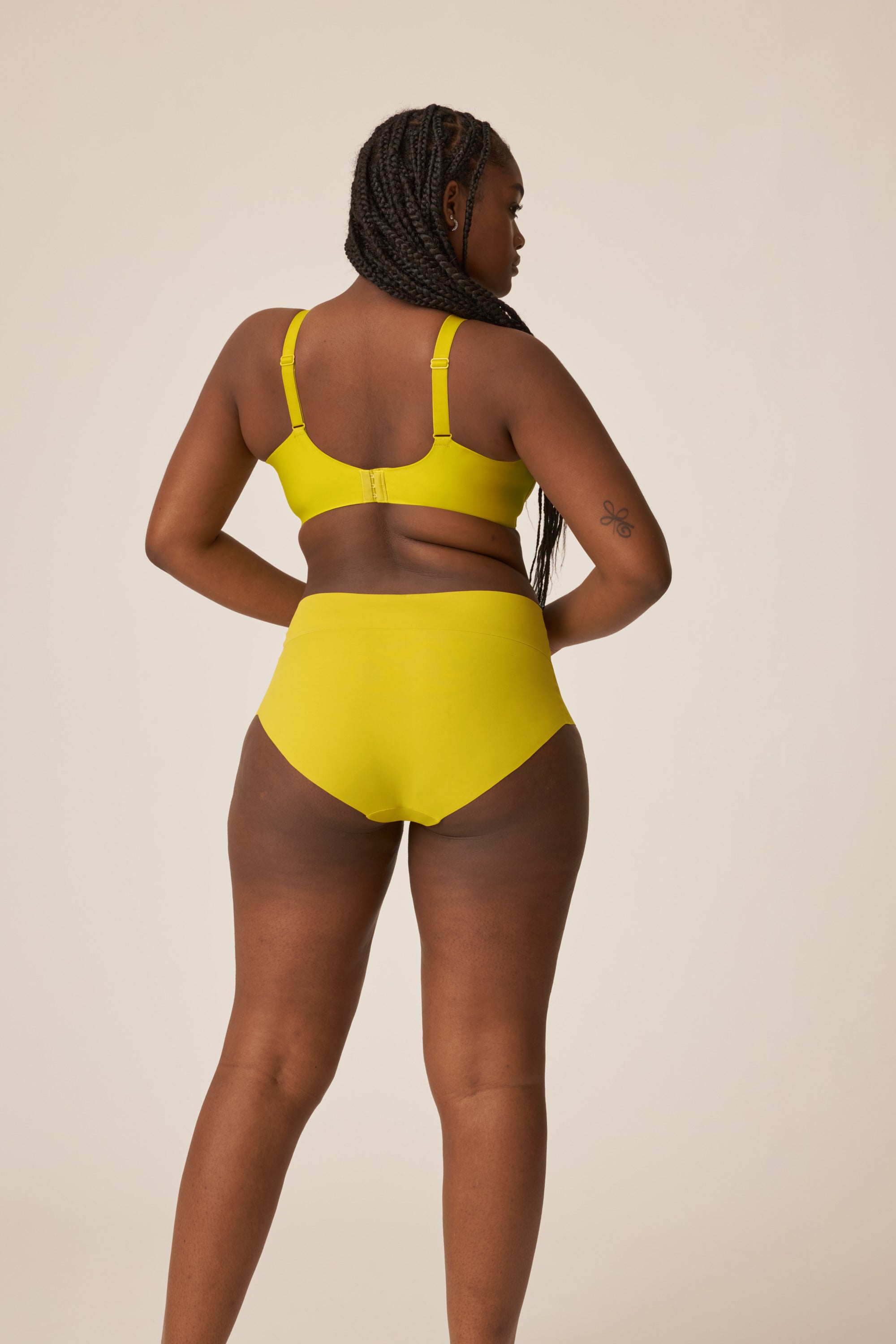 High waist briefs with a slight shape effect - Golden Olive