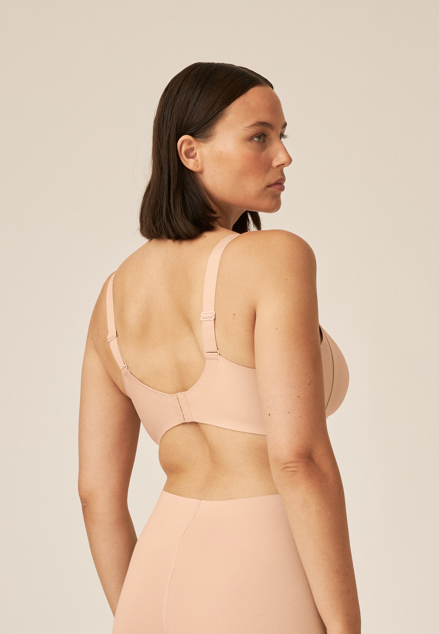 Soft Bra with Side Smoother Effect - Light Beige