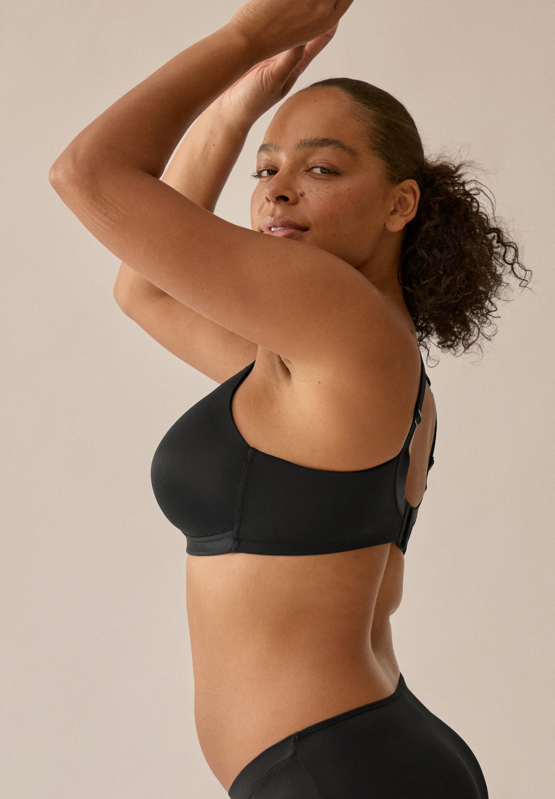 Wire-free Soft Bra with Padding - Black