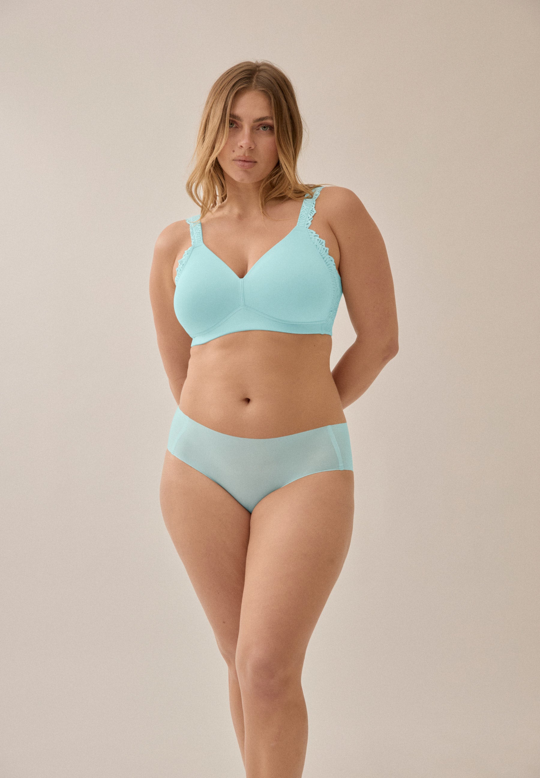 Soft-BH mit Side Smoother Effekt und Spitze - Azzurro