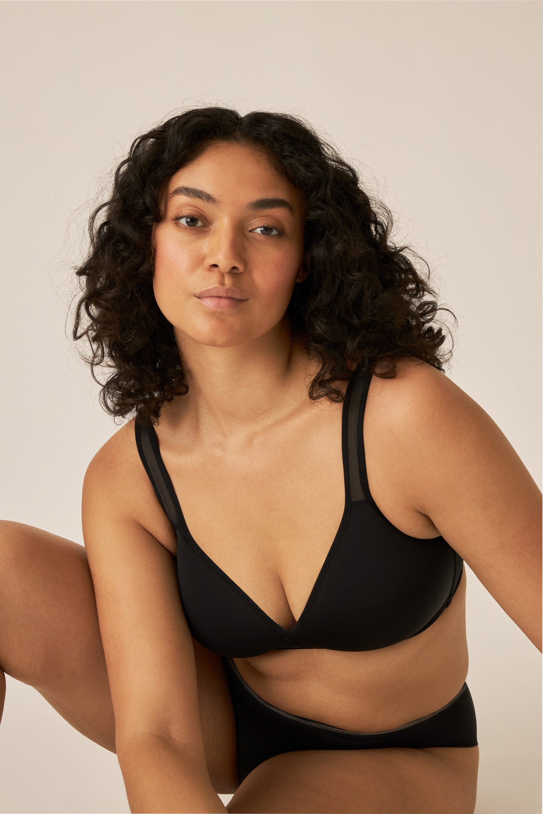 Naturana Moulded Wirefree Soft Cup Minimiser Bra in Burgundy