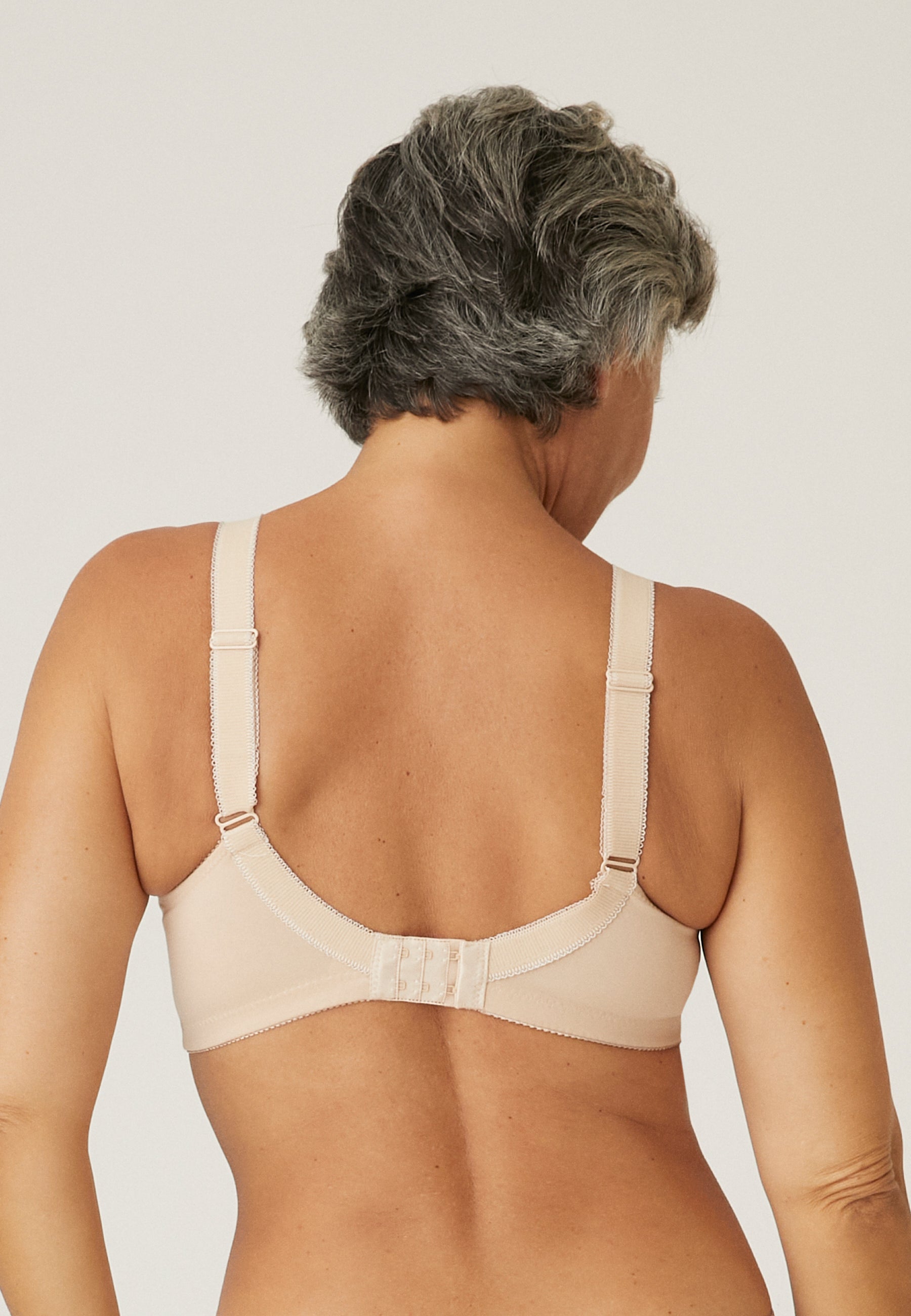 Classic Soft Bra with Pocket - Light Beige