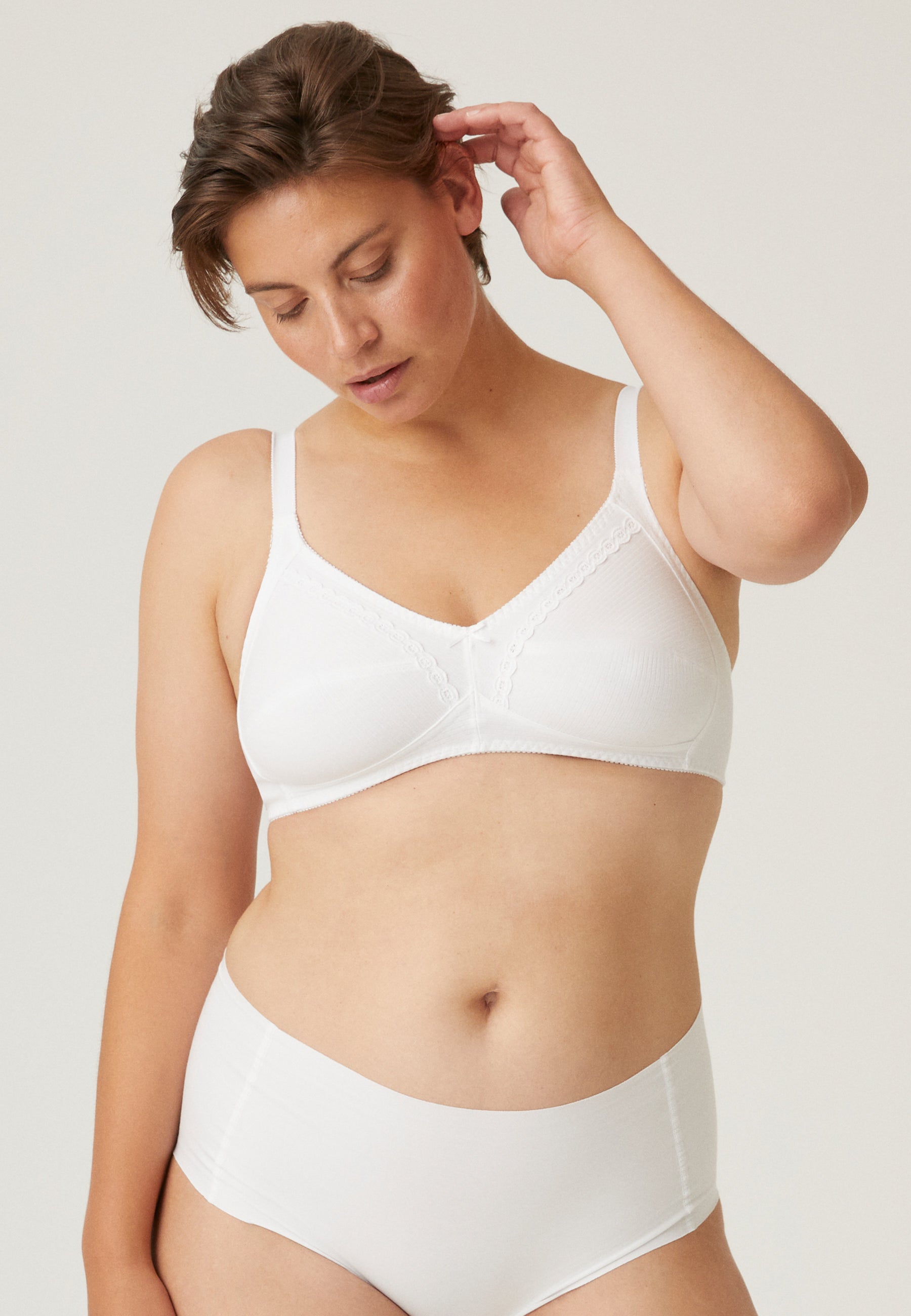 Baumwoll Soft-BH mit Stickereidetails - Weiss