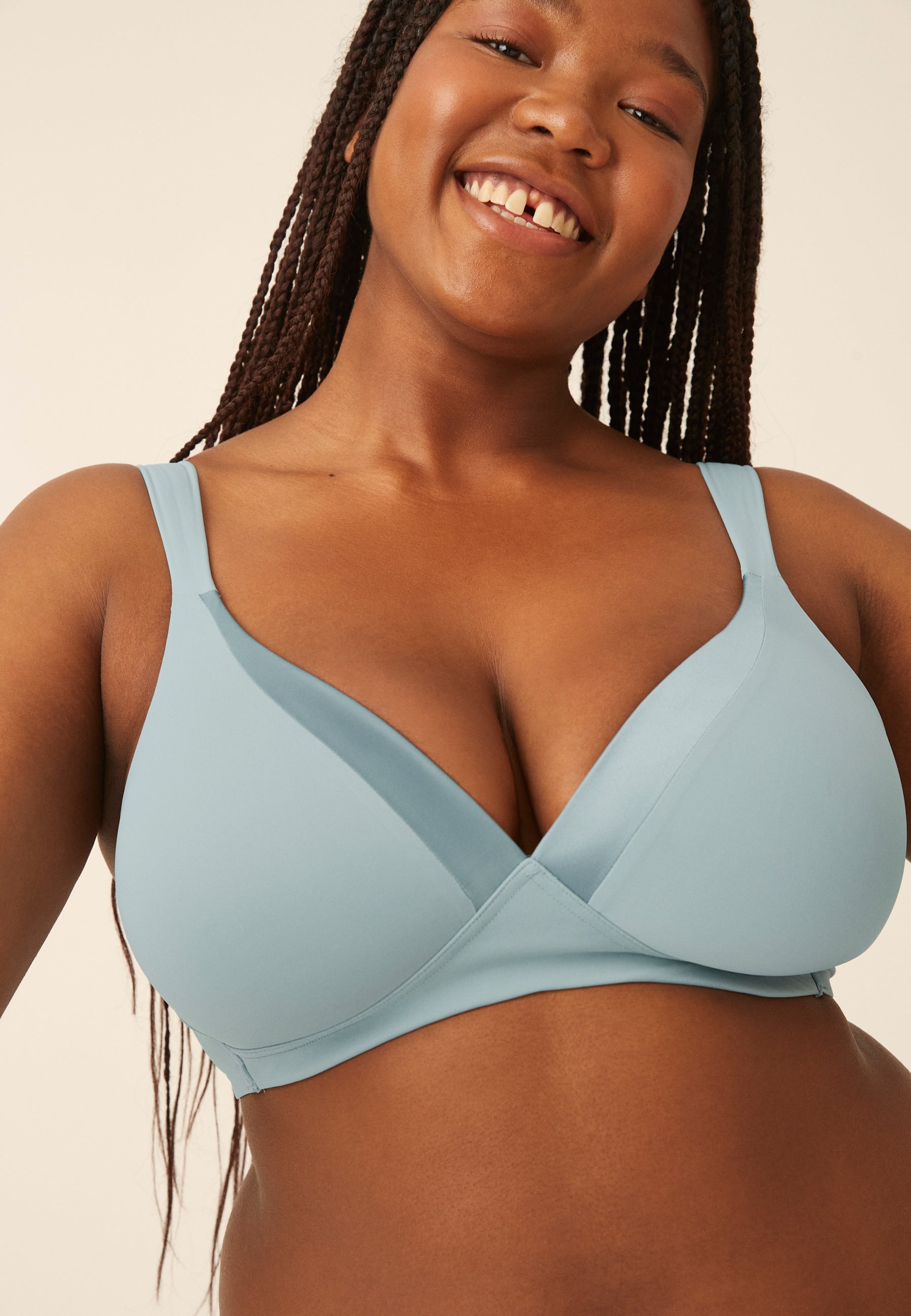 Non-Wired Bra with Cup and Shiny Band