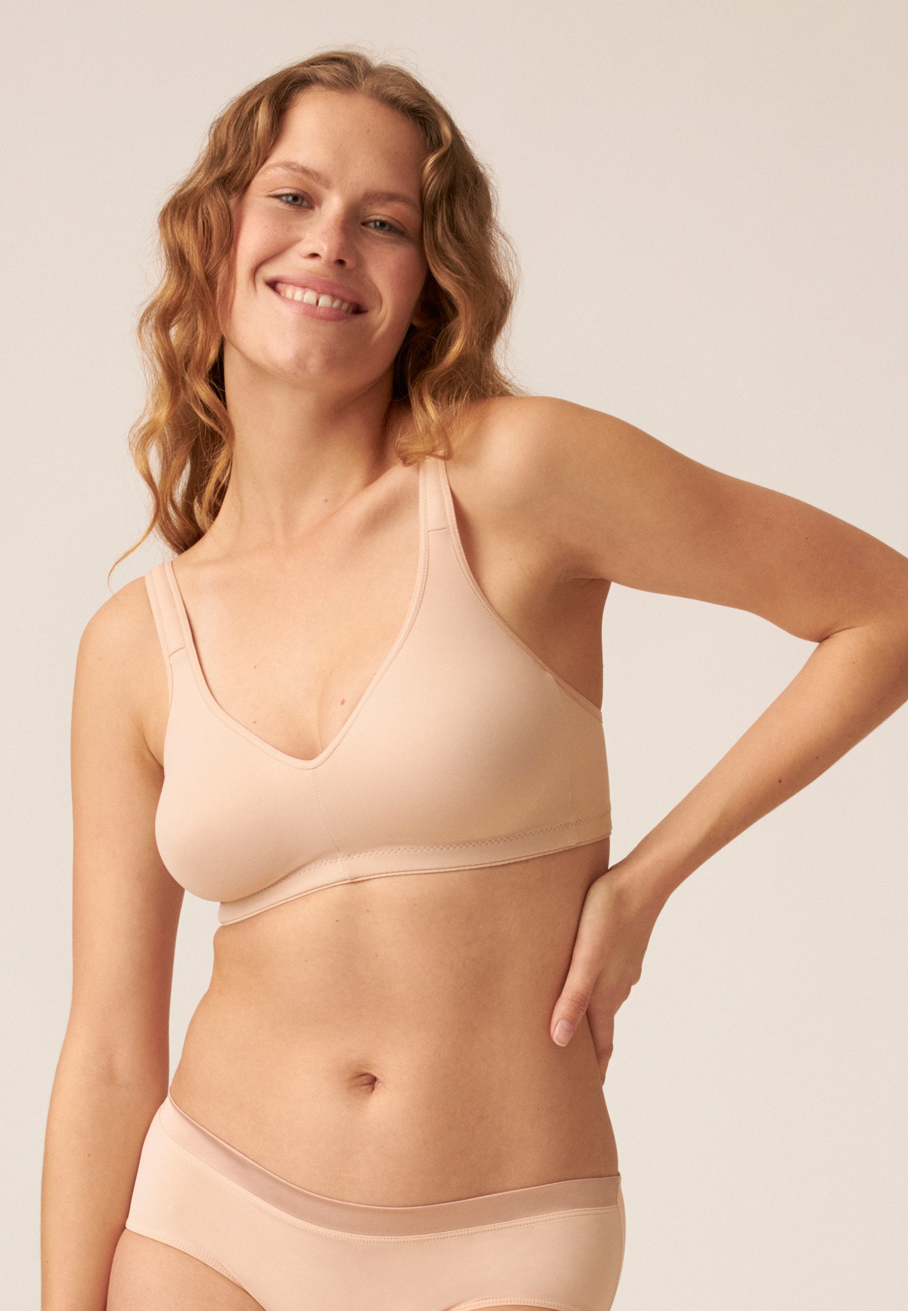 Naturana Wirefree Cotton Full Cup Bra with Lace inserts and side boning 5346