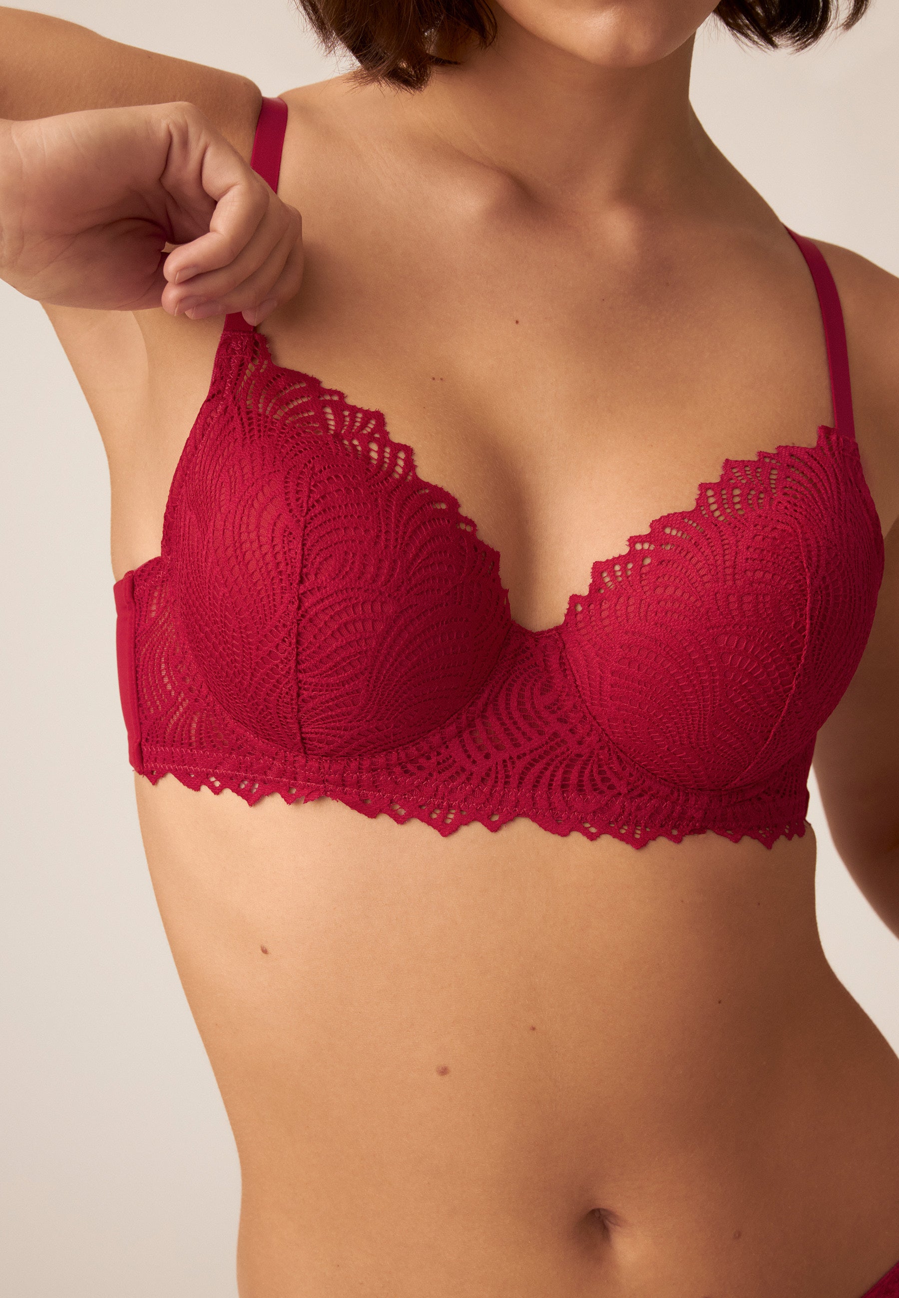 Underwired Bra with Lace Cup - Cassis