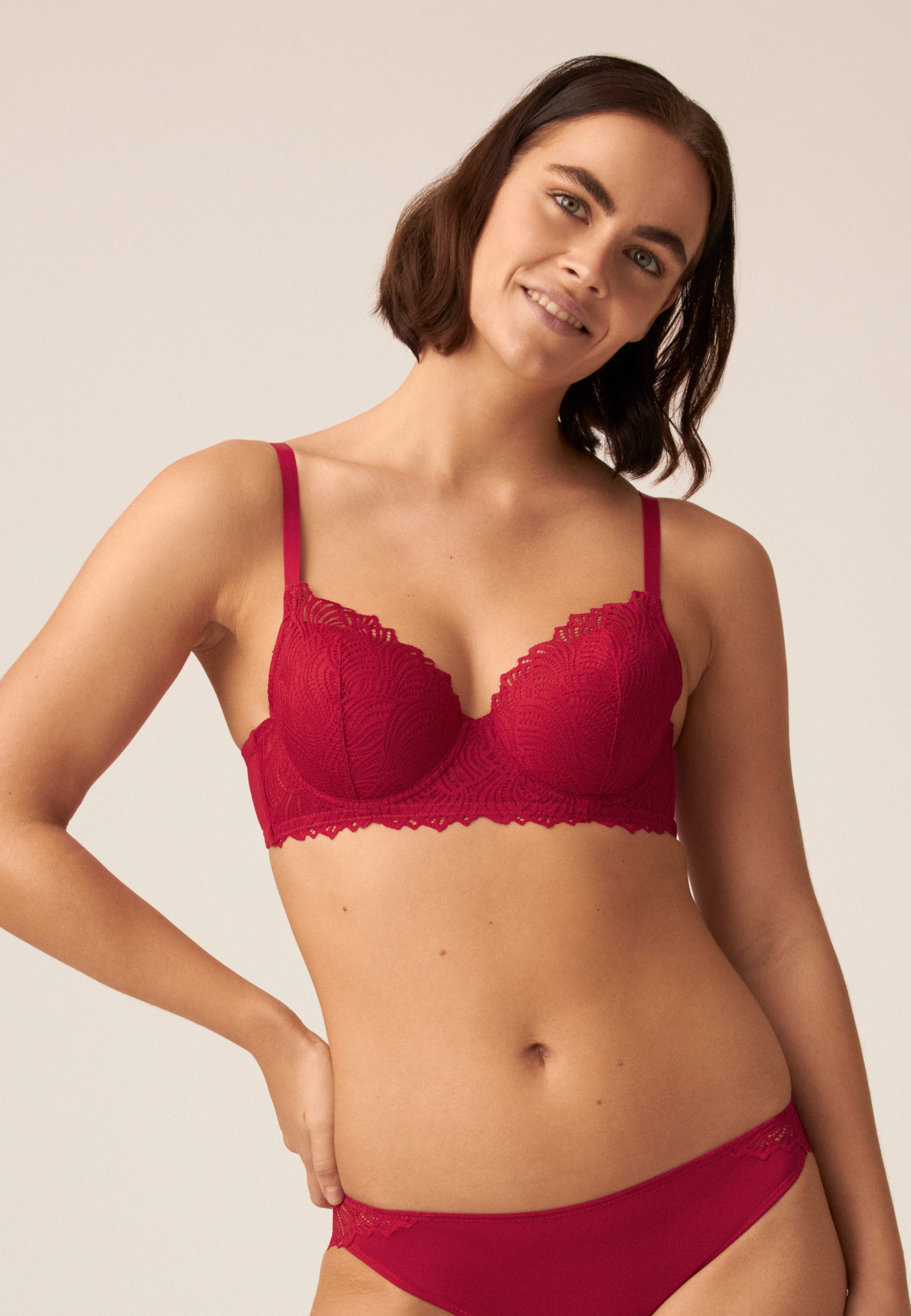 Underwired Bra with Lace Cup - Cassis